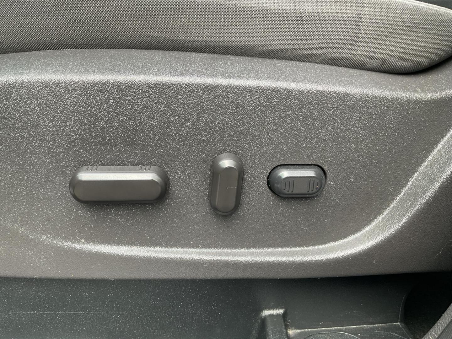 2018 Ford Escape SE (1FMCU9GD5JU) with an Other engine, located at 401 Woodman Dr, Riverside, OH, 45431, (937) 908-9800, 39.760899, -84.123421 - Photo#17