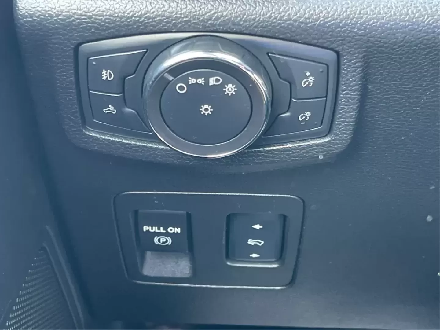 2018 Ford F-150 XLT (1FTEW1E57JF) with an Other engine, located at 880 E. National Road, Vandalia, OH, 45377, (937) 908-9800, 39.891918, -84.183594 - Photo#16