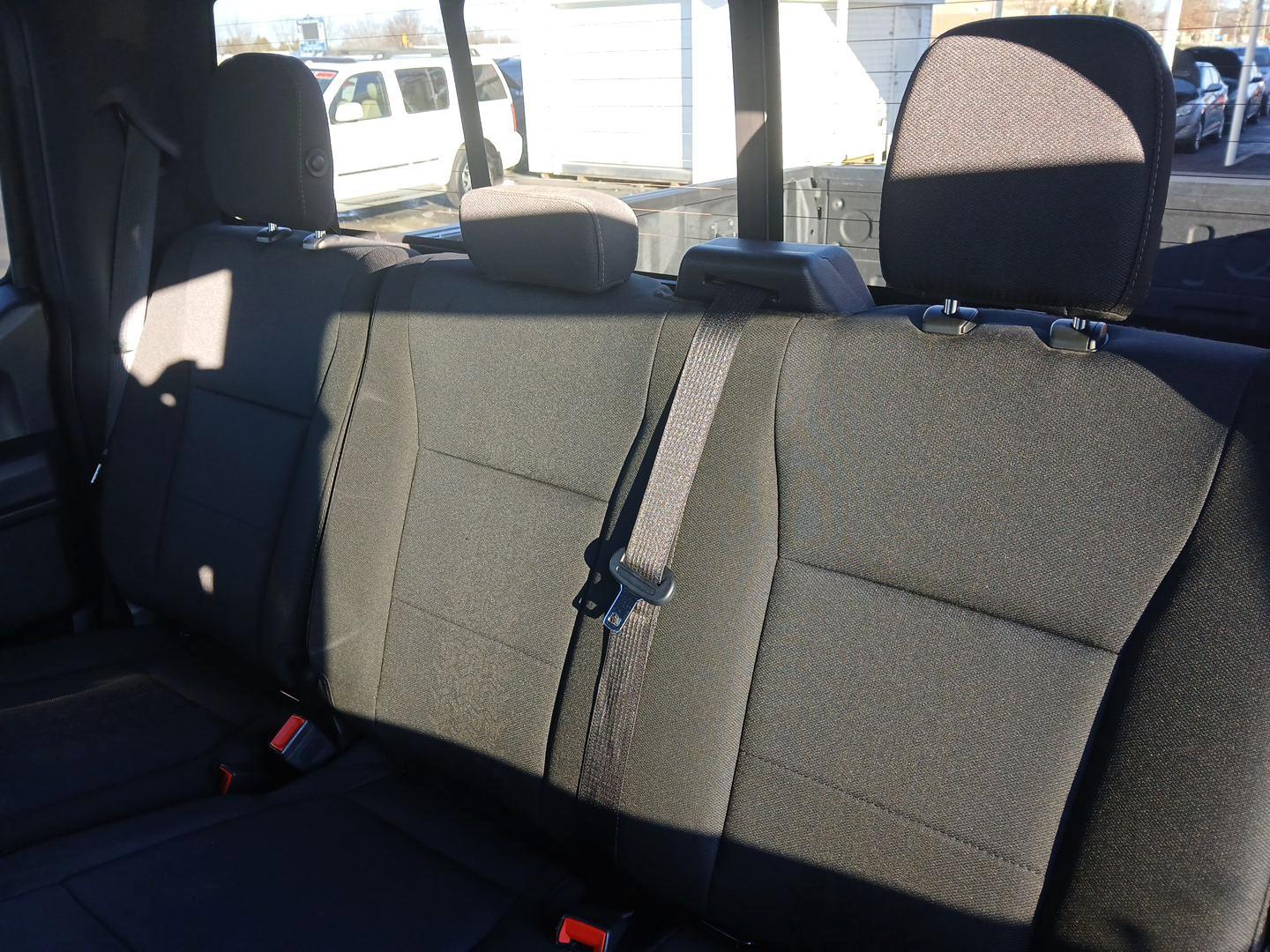 2018 Ford F-150 XL SuperCrew 5.5-ft. Bed 4WD (1FTFW1E53JF) with an 5.0L V8 OHV 16V engine, 6-Speed Automatic transmission, located at 1099 N County Rd 25A , Troy, OH, 45373, (937) 908-9800, 40.057079, -84.212883 - Photo#9
