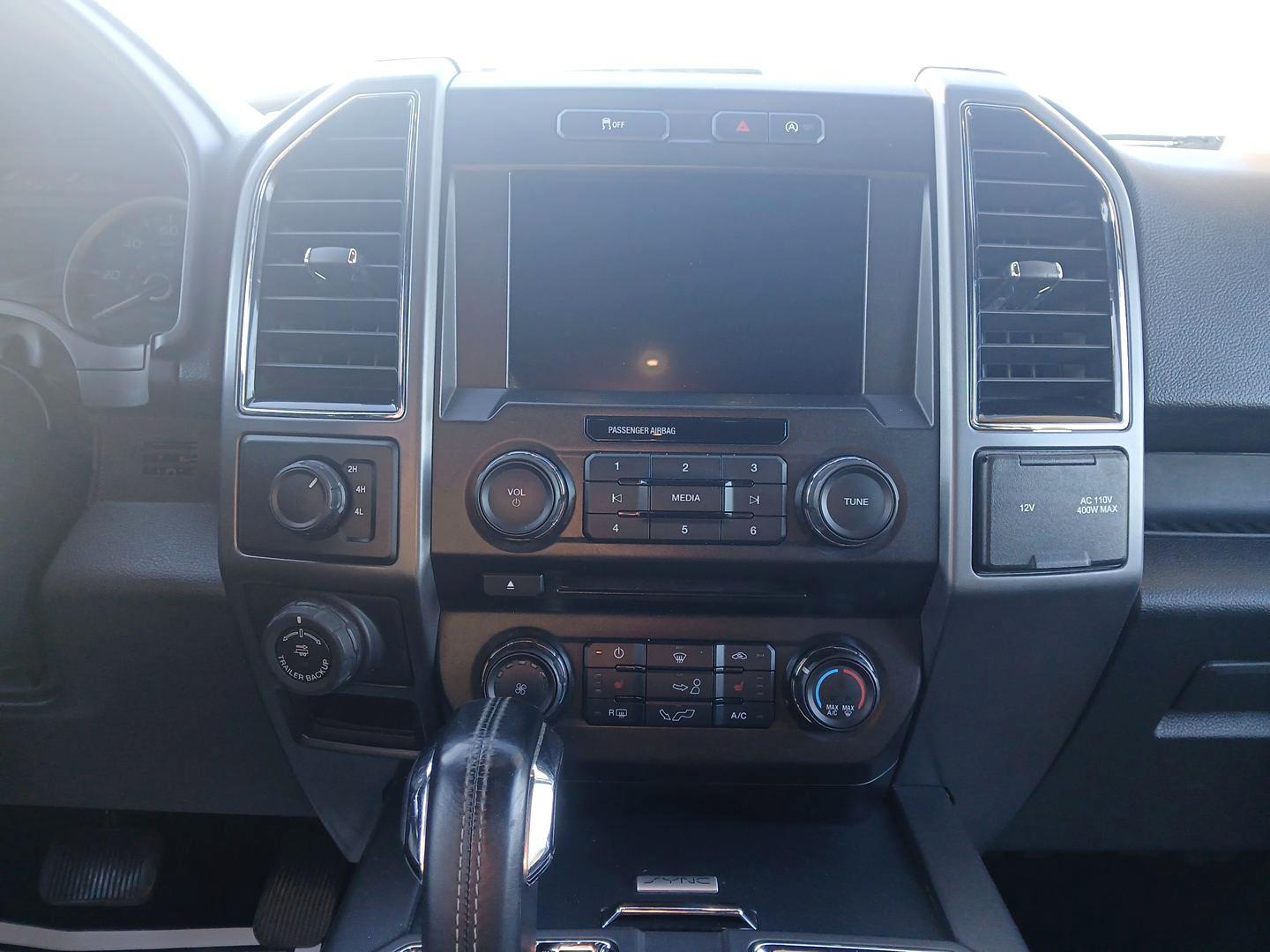 2018 Ford F-150 XL SuperCrew 5.5-ft. Bed 4WD (1FTFW1E53JF) with an 5.0L V8 OHV 16V engine, 6-Speed Automatic transmission, located at 1099 N County Rd 25A , Troy, OH, 45373, (937) 908-9800, 40.057079, -84.212883 - Photo#11