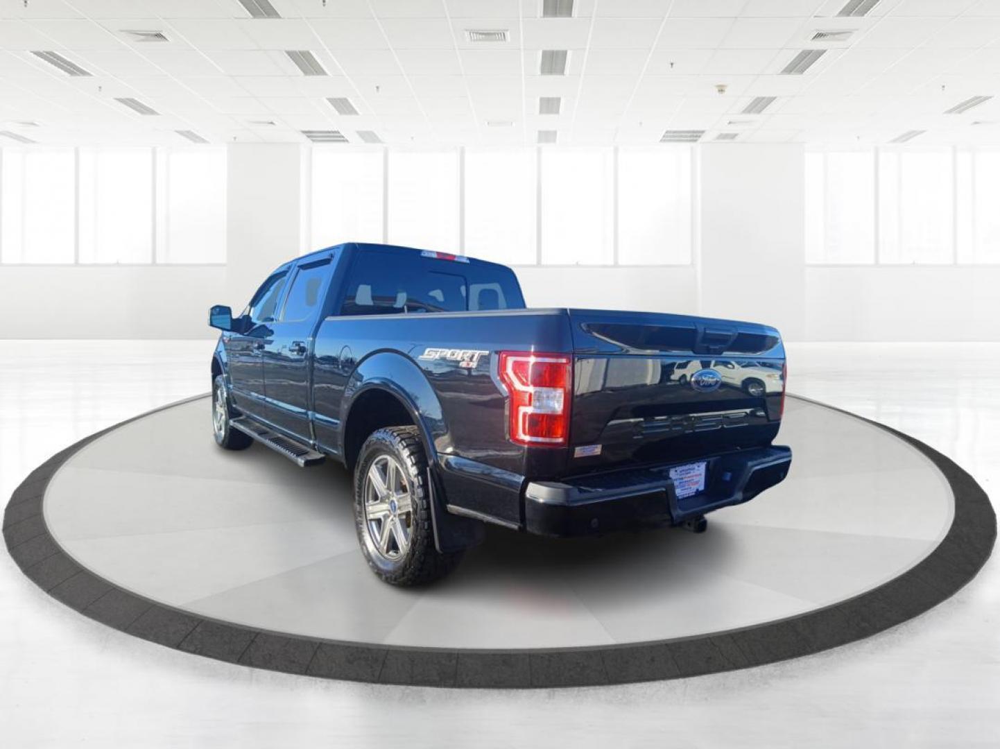 2018 Ford F-150 XL SuperCrew 5.5-ft. Bed 4WD (1FTFW1E53JF) with an 5.0L V8 OHV 16V engine, 6-Speed Automatic transmission, located at 1099 N County Rd 25A , Troy, OH, 45373, (937) 908-9800, 40.057079, -84.212883 - Photo#4