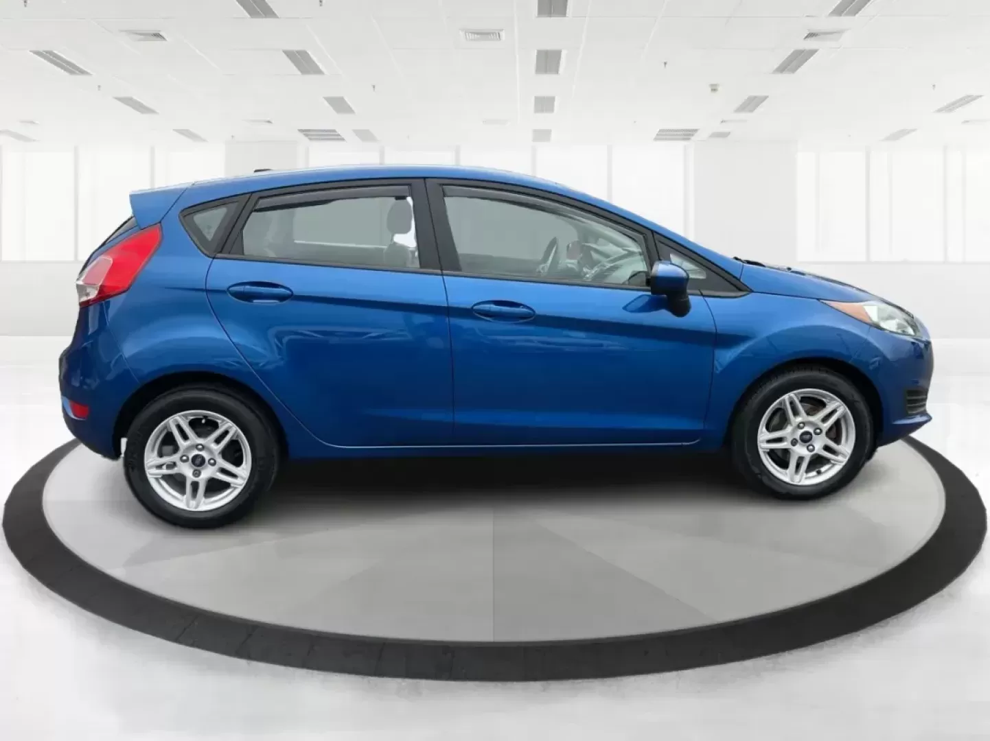 2018 Ford Fiesta SE (3FADP4EJ2JM) with an 1.6L I-4 DOHC engine, located at 8750 N County Rd 25A, Piqua, OH, 45356, (937) 908-9800, 40.164391, -84.232513 - Photo#1