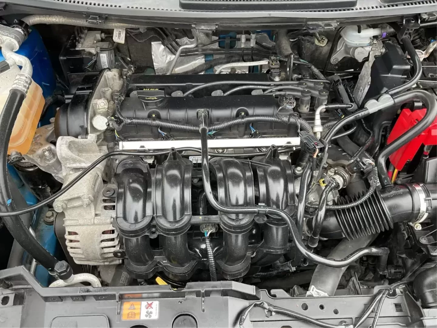 2018 Ford Fiesta SE (3FADP4EJ2JM) with an 1.6L I-4 DOHC engine, located at 8750 N County Rd 25A, Piqua, OH, 45356, (937) 908-9800, 40.164391, -84.232513 - Photo#10