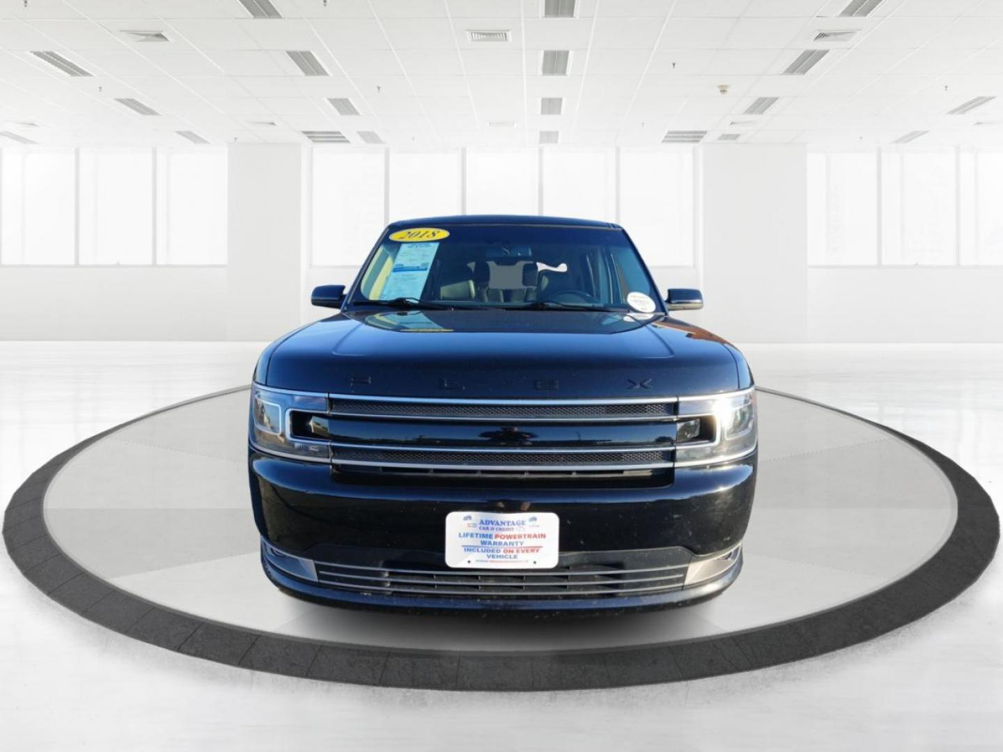 2018 Ford Flex Limited AWD (2FMHK6D8XJB) with an 3.5L V6 DOHC 24V engine, 6-Speed Automatic Overdrive transmission, located at 401 Woodman Dr, Riverside, OH, 45431, (937) 908-9800, 39.760899, -84.123421 - Photo#6