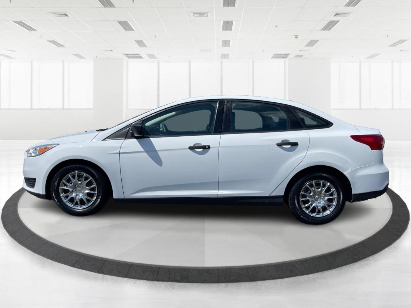 2018 Ford Focus S Sedan (1FADP3E20JL) with an 2.0L L4 DOHC 16V engine, 5-Speed Manual transmission, located at 401 Woodman Dr, Riverside, OH, 45431, (937) 908-9800, 39.760899, -84.123421 - Photo#5