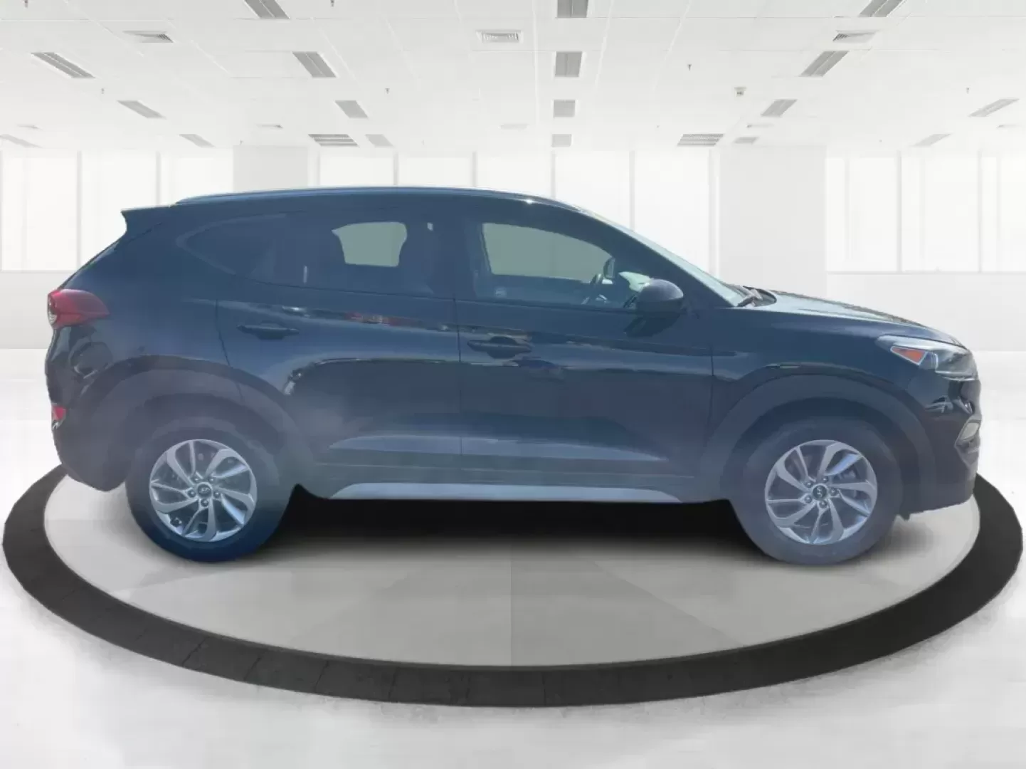 2018 Hyundai Tucson SEL (KM8J3CA41JU) with an Nu 2L I-4 gasoline direct injection engine, located at 8750 N County Rd 25A, Piqua, OH, 45356, (937) 908-9800, 40.164391, -84.232513 - Photo#0