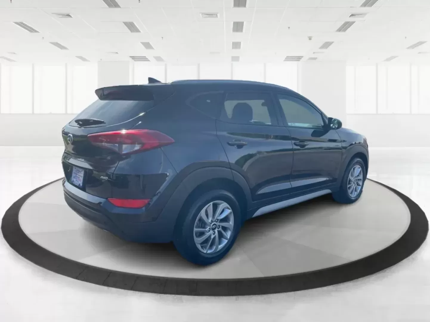 2018 Hyundai Tucson SEL (KM8J3CA41JU) with an Nu 2L I-4 gasoline direct injection engine, located at 8750 N County Rd 25A, Piqua, OH, 45356, (937) 908-9800, 40.164391, -84.232513 - Photo#1