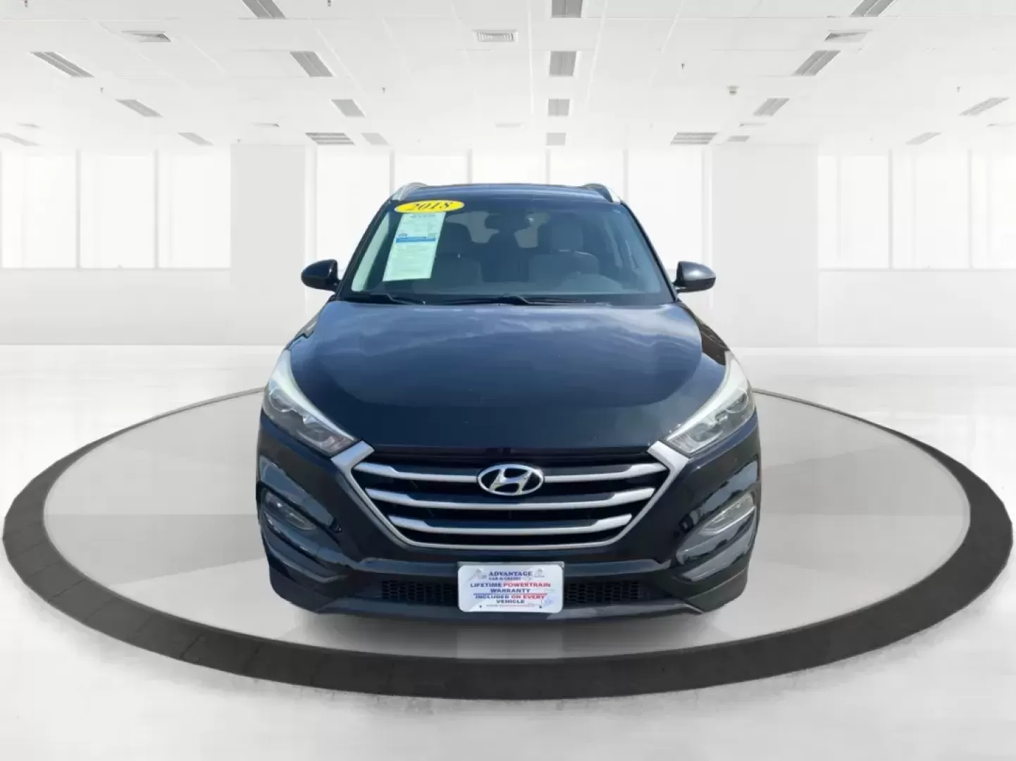 2018 Hyundai Tucson SEL (KM8J3CA41JU) with an Nu 2L I-4 gasoline direct injection engine, located at 8750 N County Rd 25A, Piqua, OH, 45356, (937) 908-9800, 40.164391, -84.232513 - Photo#6