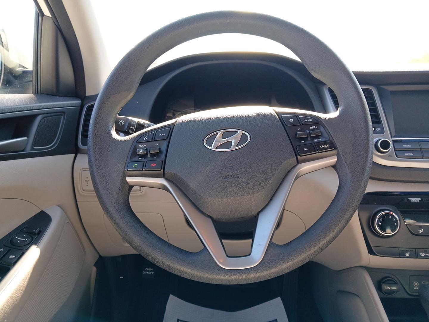 2018 Hyundai Tucson SEL AWD (KM8J3CA49JU) with an 2.0L L4 DOHC 16V engine, 6-Speed Automatic transmission, located at 1099 N County Rd 25A , Troy, OH, 45373, (937) 908-9800, 40.057079, -84.212883 - Photo#15