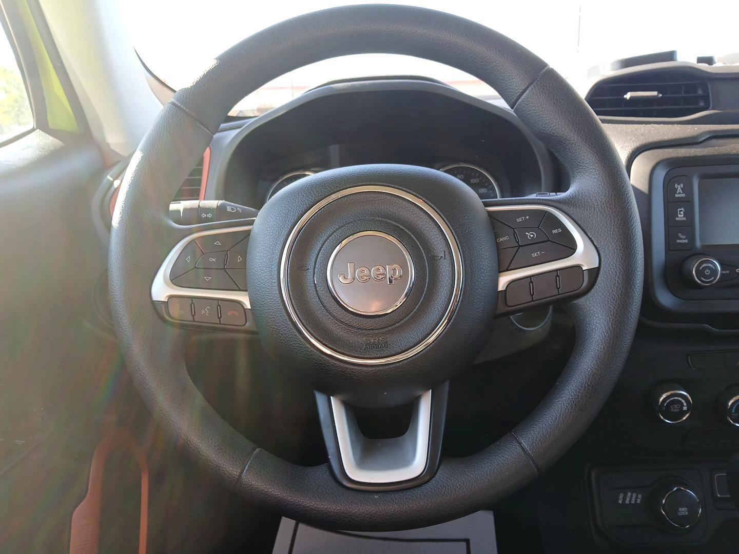 2018 Jeep Renegade Sport 4WD (ZACCJBAB7JP) with an 2.4L L4 DOHC 16V engine, Automatic transmission, located at 1951 S Dayton Lakeview Rd., New Carlisle, OH, 45344, (937) 908-9800, 39.890999, -84.050255 - Photo#14