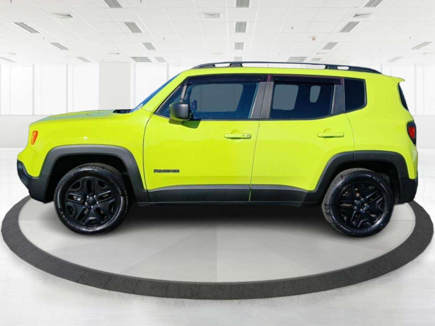 2018 Jeep Renegade Sport 4WD (ZACCJBAB7JP) with an 2.4L L4 DOHC 16V engine, Automatic transmission, located at 1951 S Dayton Lakeview Rd., New Carlisle, OH, 45344, (937) 908-9800, 39.890999, -84.050255 - Photo#4