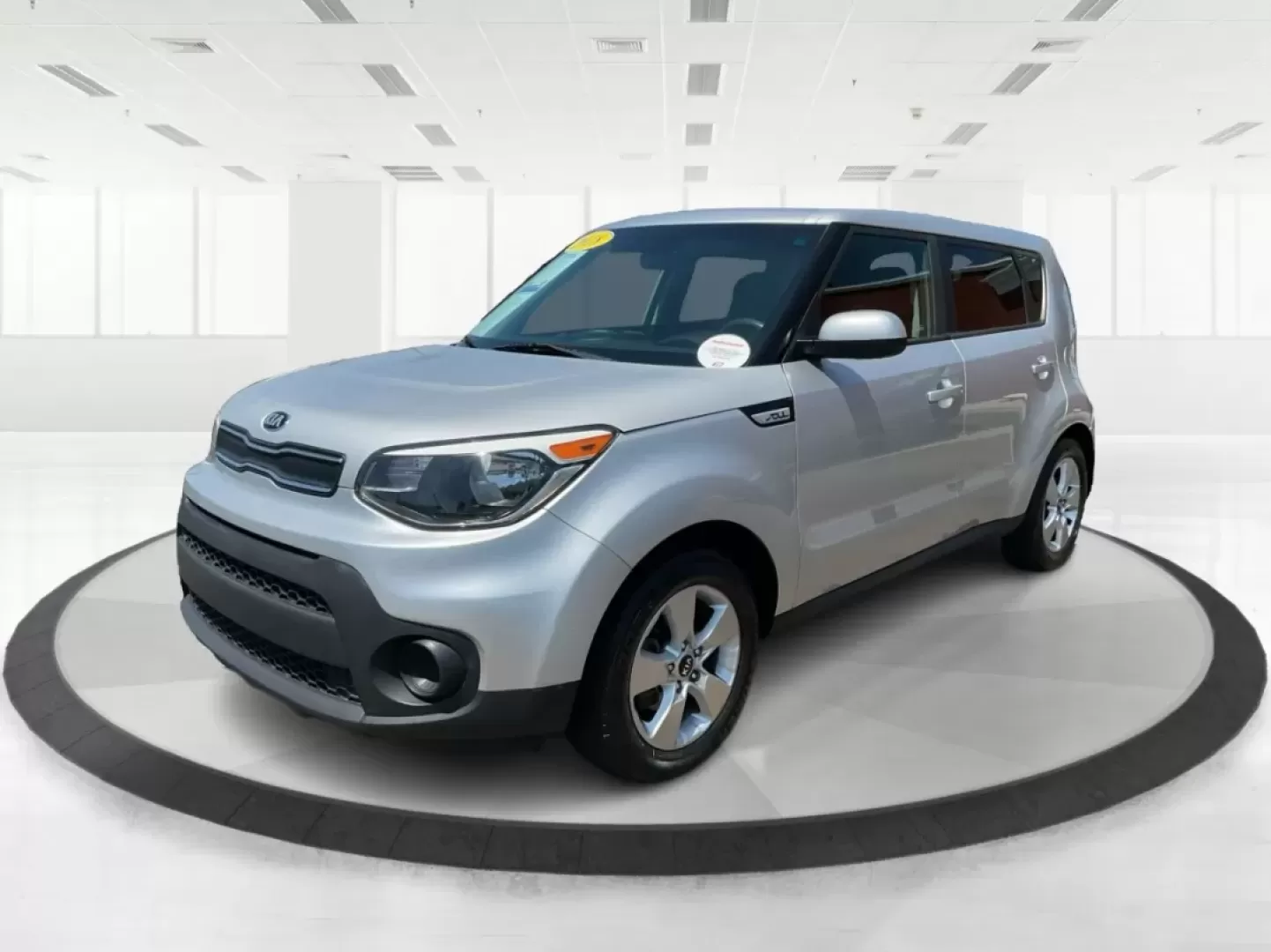 2018 Kia Soul Base 6A (KNDJN2A29J7) with an 1.6L L4 DOHC 16V engine, 6-Speed Automatic transmission, located at 8750 N County Rd 25A, Piqua, OH, 45356, (937) 908-9800, 40.164391, -84.232513 - Photo#21