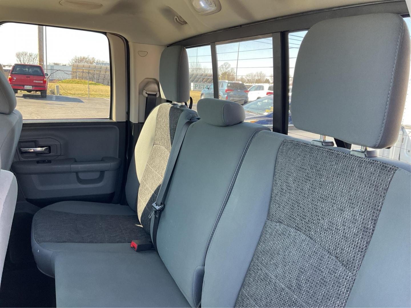 2018 Ram 1500 Big Horn Quad Cab 4x4 6'4 Box (1C6RR7GT2JS) with an EcoDiesel 3L V-6 diesel direct injection engine, located at 8750 N County Rd 25A, Piqua, OH, 45356, (937) 908-9800, 40.164391, -84.232513 - Photo#9