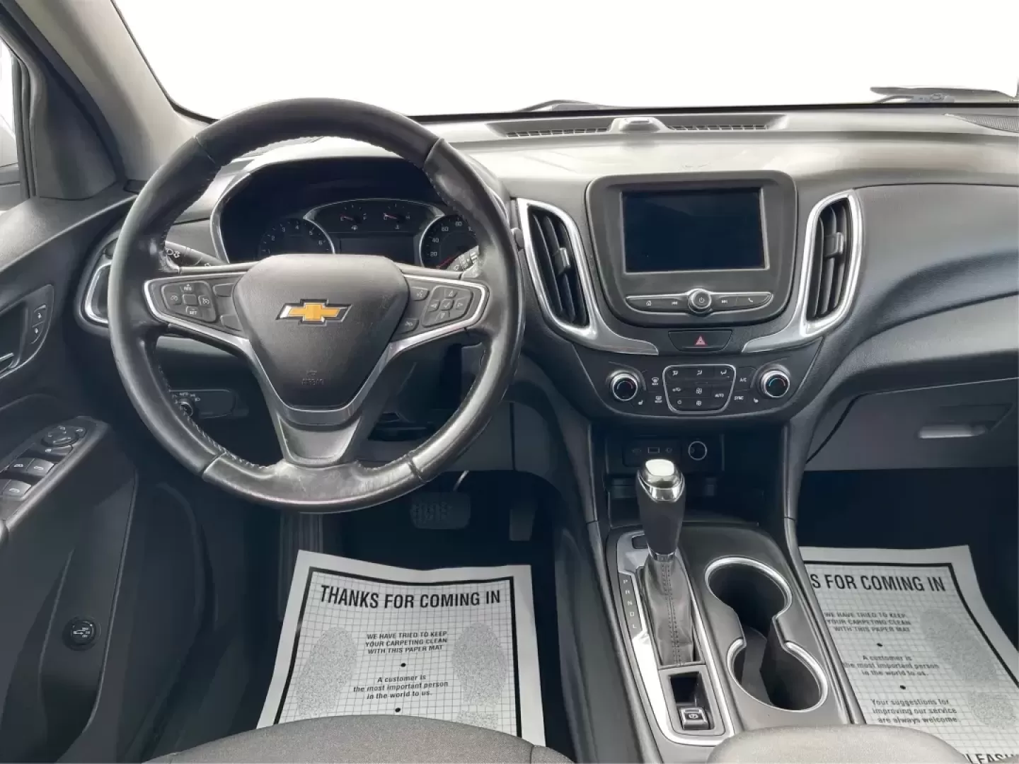 2019 Chevrolet Equinox LT (2GNAXUEV1K6) with an 1.5L I-4 gasoline direct injection engine, located at 4508 South Dixie Dr, Moraine, OH, 45439, (937) 908-9800, 39.689976, -84.218452 - Photo#20