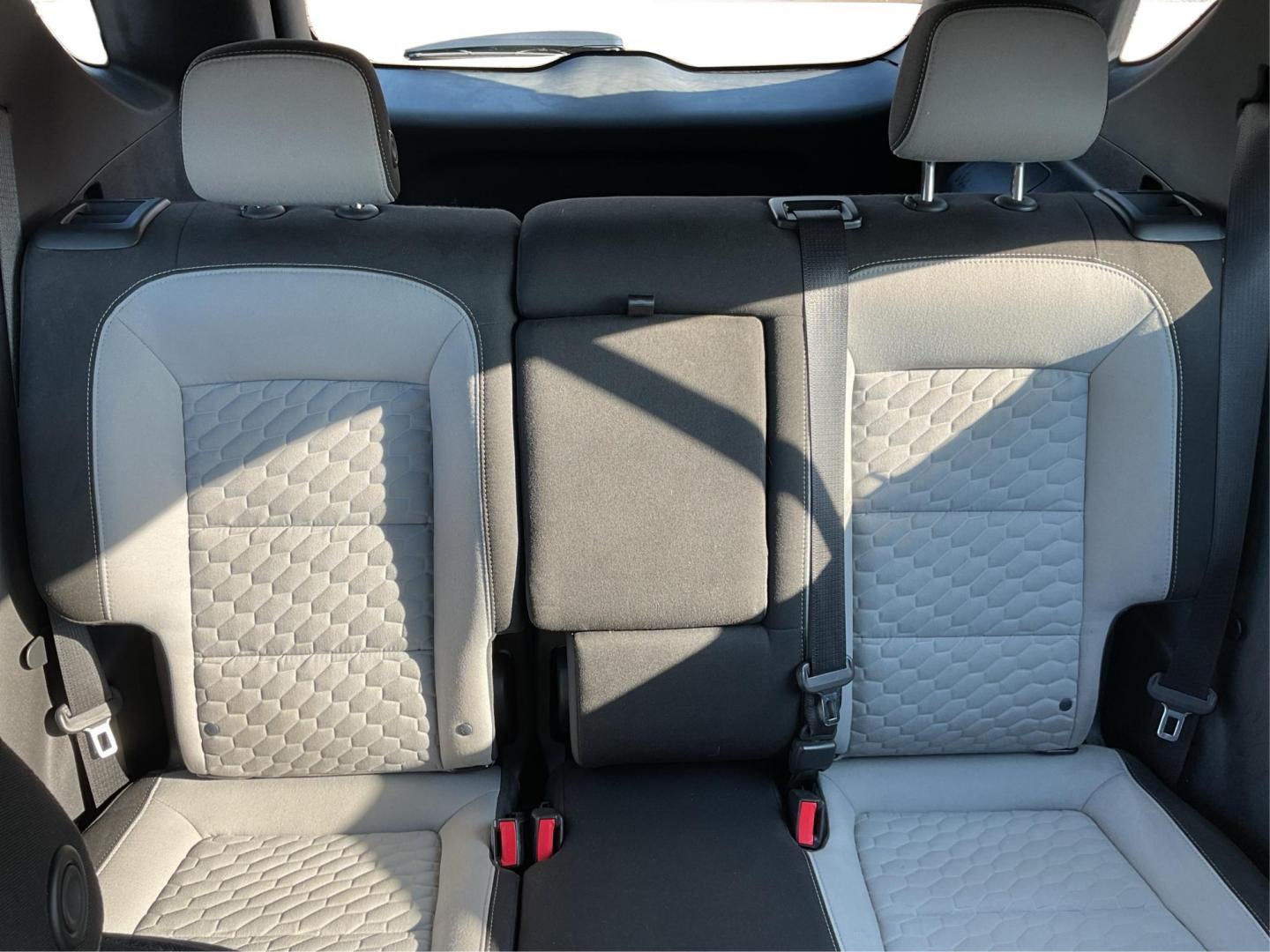 2019 Chevrolet Equinox LS 2WD (3GNAXHEV2KL) with an 1.5L L4 DOHC 16V TURBO engine, 6-Speed Automatic transmission, located at 8750 N County Rd 25A, Piqua, OH, 45356, (937) 908-9800, 40.164391, -84.232513 - Photo#13