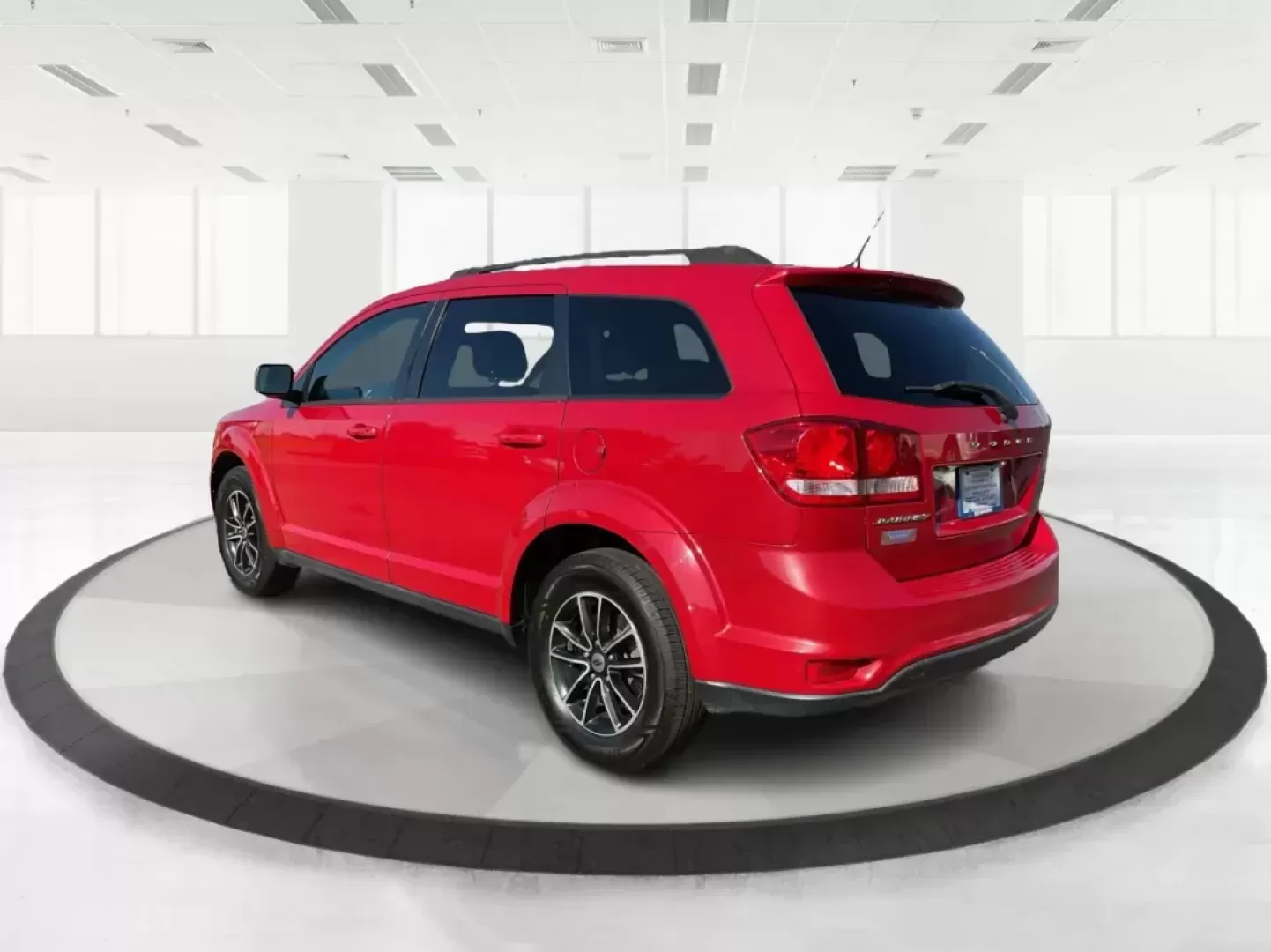 2019 Dodge Journey SE (3C4PDCBBXKT) with an Other engine, located at 1951 S Dayton Lakeview Rd., New Carlisle, OH, 45344, (937) 908-9800, 39.890999, -84.050255 - Photo#4