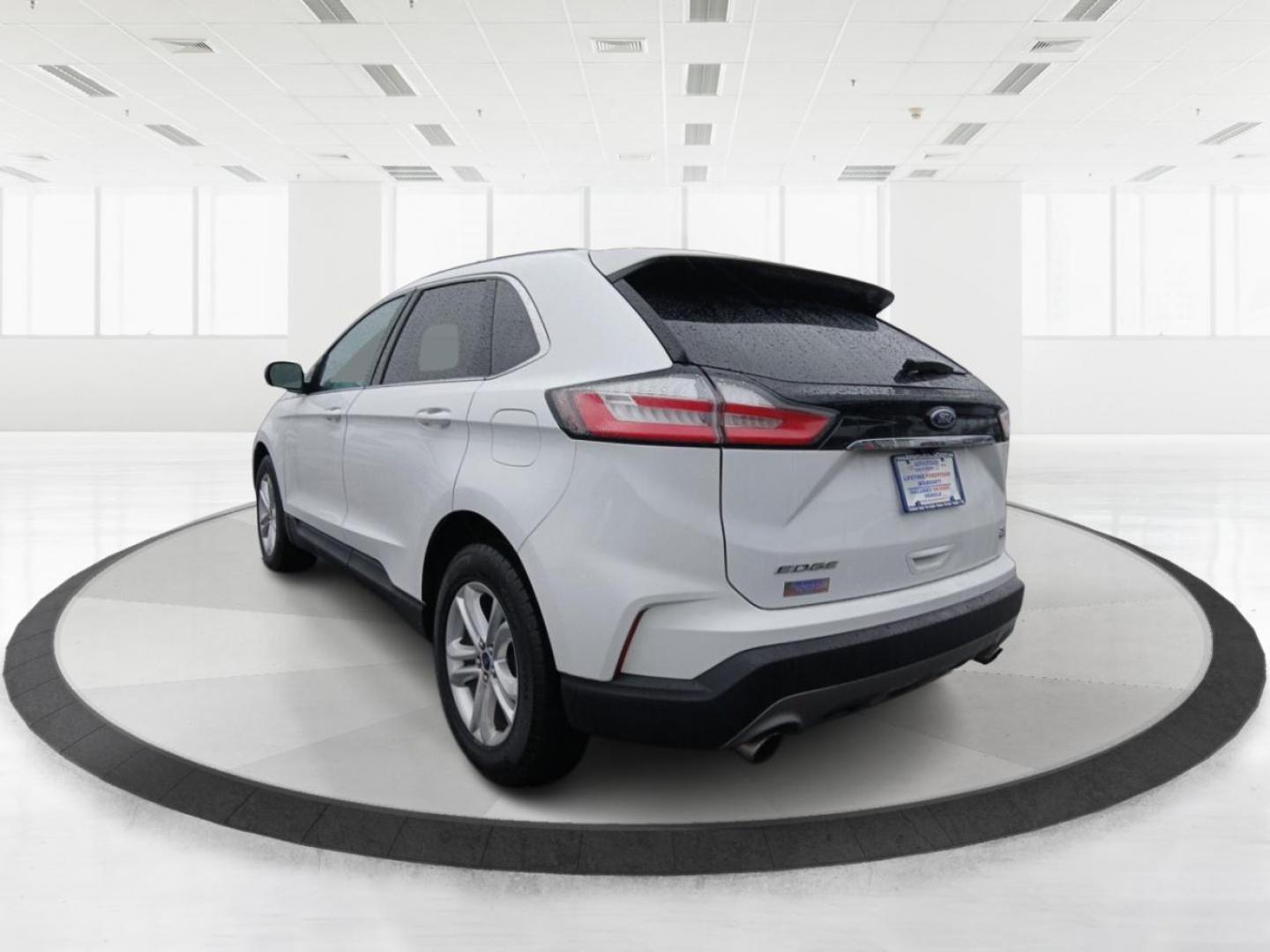 2019 Ford Edge SEL FWD (2FMPK3J9XKB) with an 2.0L L4 DOHC 16V engine, 6-Speed Automatic transmission, located at 1230 East Main St, Xenia, OH, 45385, (937) 908-9800, 39.688026, -83.910172 - Photo#4