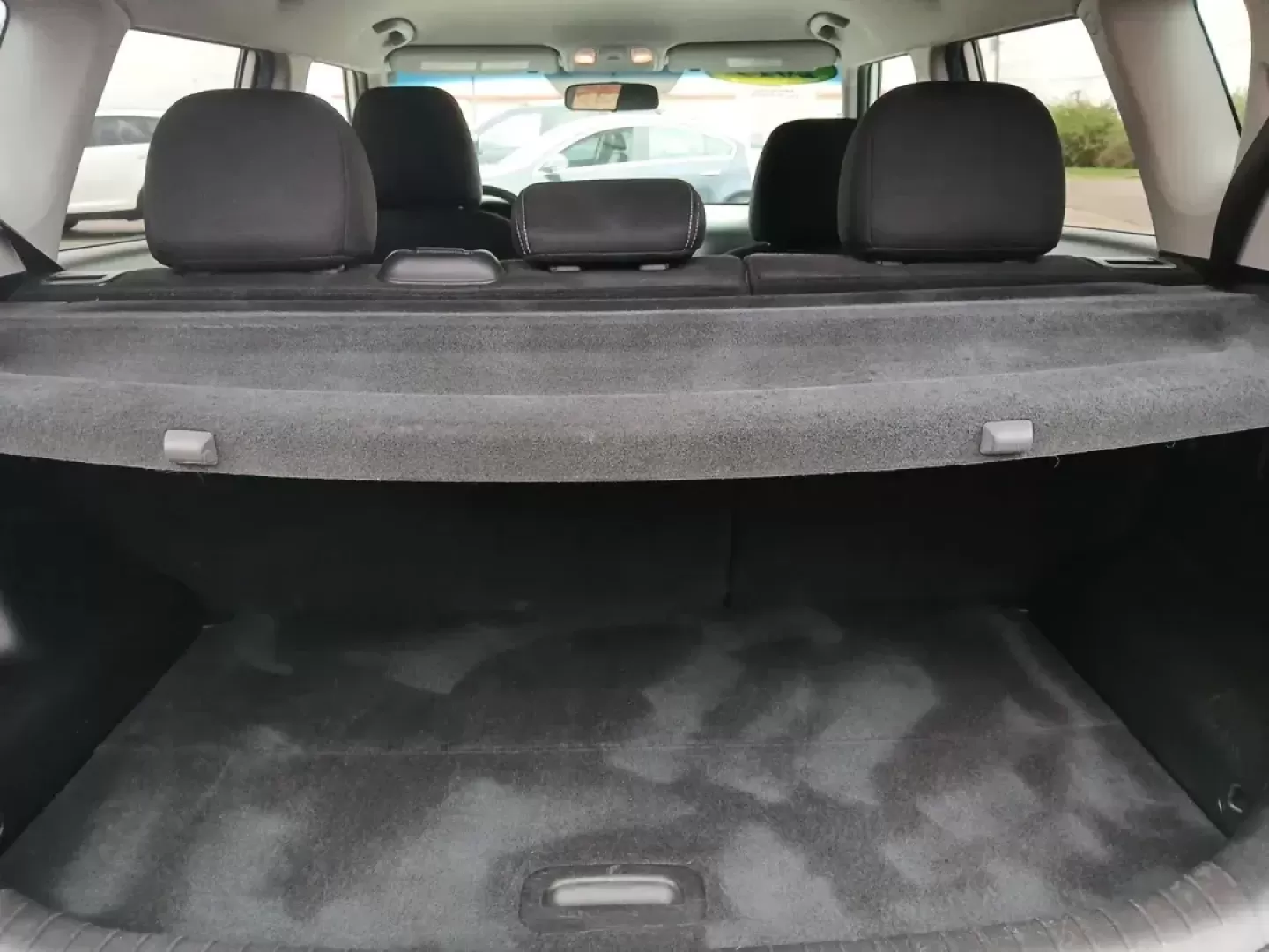2019 Kia Soul + (KNDJP3A59K7) with an 2.0L L4 DOHC 16V engine, 6-Speed Automatic transmission, located at 401 Woodman Dr, Riverside, OH, 45431, (937) 908-9800, 39.760899, -84.123421 - Photo#10