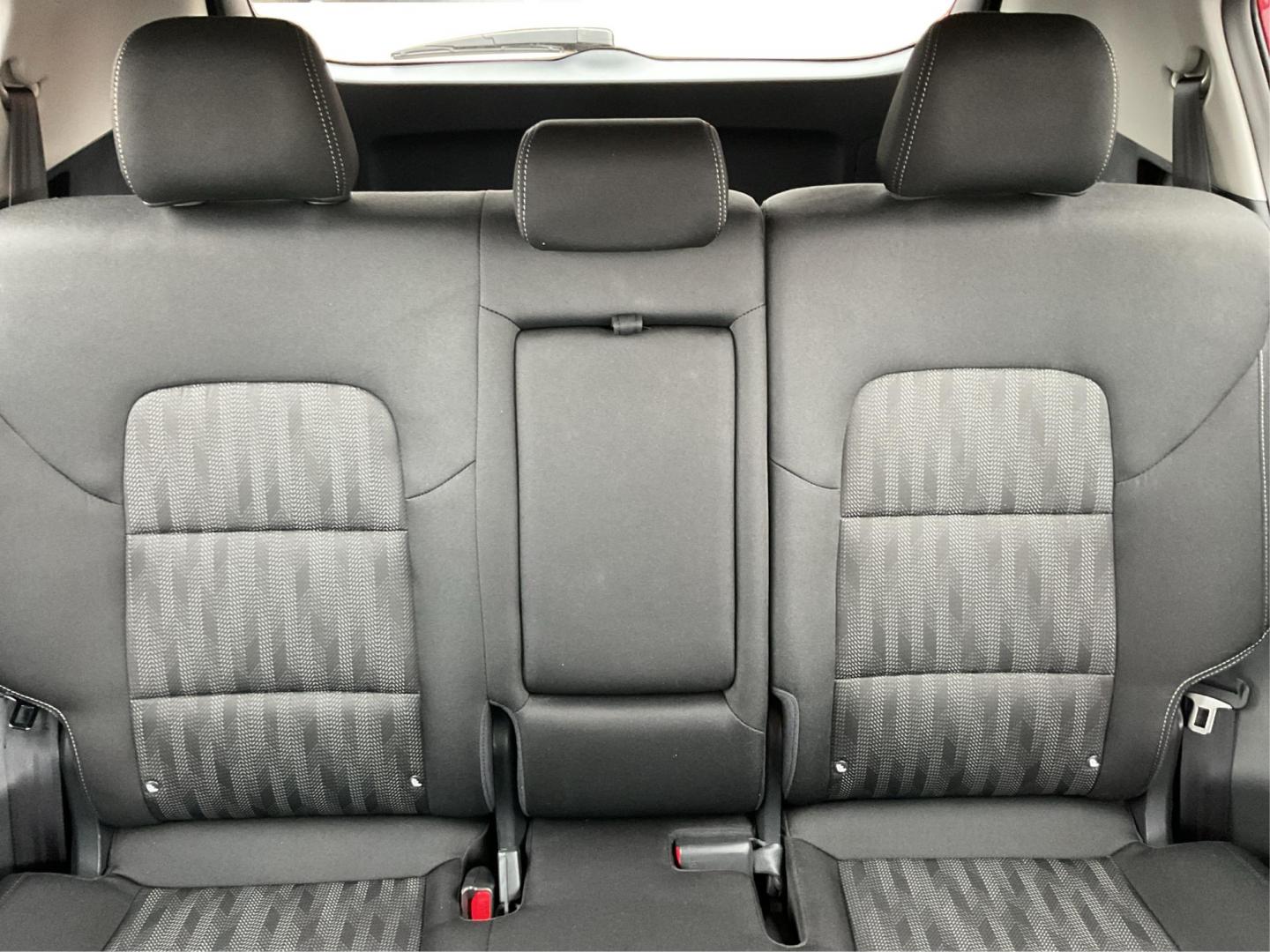 2019 Kia Sportage LX (KNDPMCAC8K7) with an Theta II 2.4L I-4 gasoline direct injection engine, located at 8750 N County Rd 25A, Piqua, OH, 45356, (937) 908-9800, 40.164391, -84.232513 - Photo#12