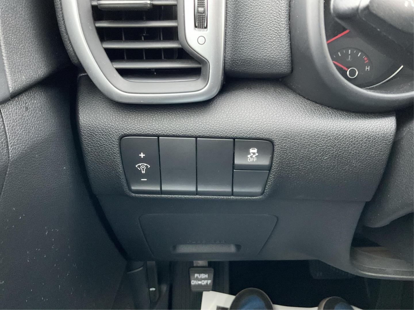 2019 Kia Sportage LX (KNDPMCAC2K7) with an Theta II 2.4L I-4 gasoline direct injection engine, located at 880 E. National Road, Vandalia, OH, 45377, (937) 908-9800, 39.891918, -84.183594 - Photo#16