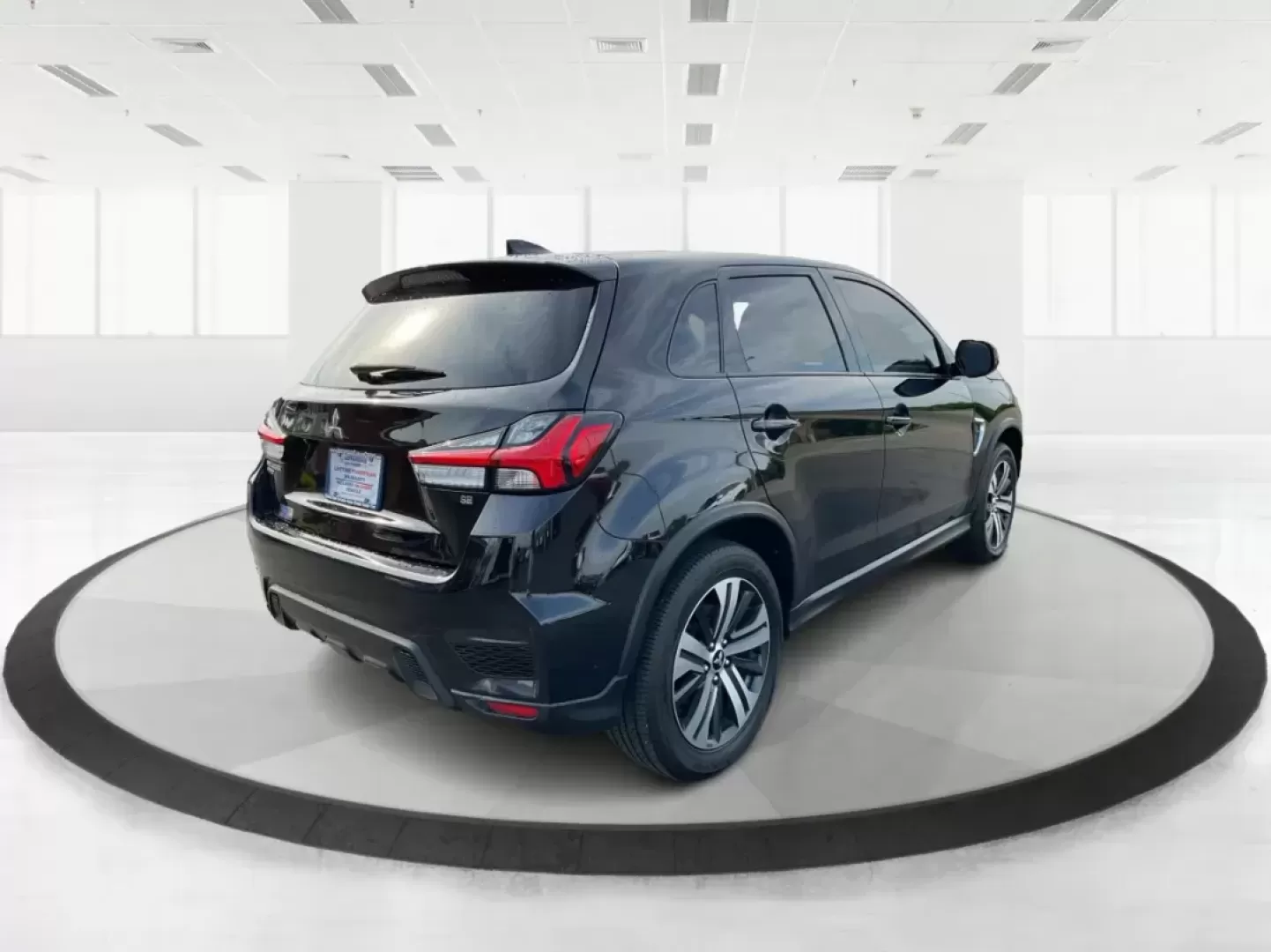 2020 Mitsubishi Outlander Sport 2.0 SE 4WD CVT (JA4AR3AU4LU) with an 2.0L L4 DOHC 16V engine, Continuously Variable Transmission transmission, located at 8750 N County Rd 25A, Piqua, OH, 45356, (937) 908-9800, 40.164391, -84.232513 - Photo#2