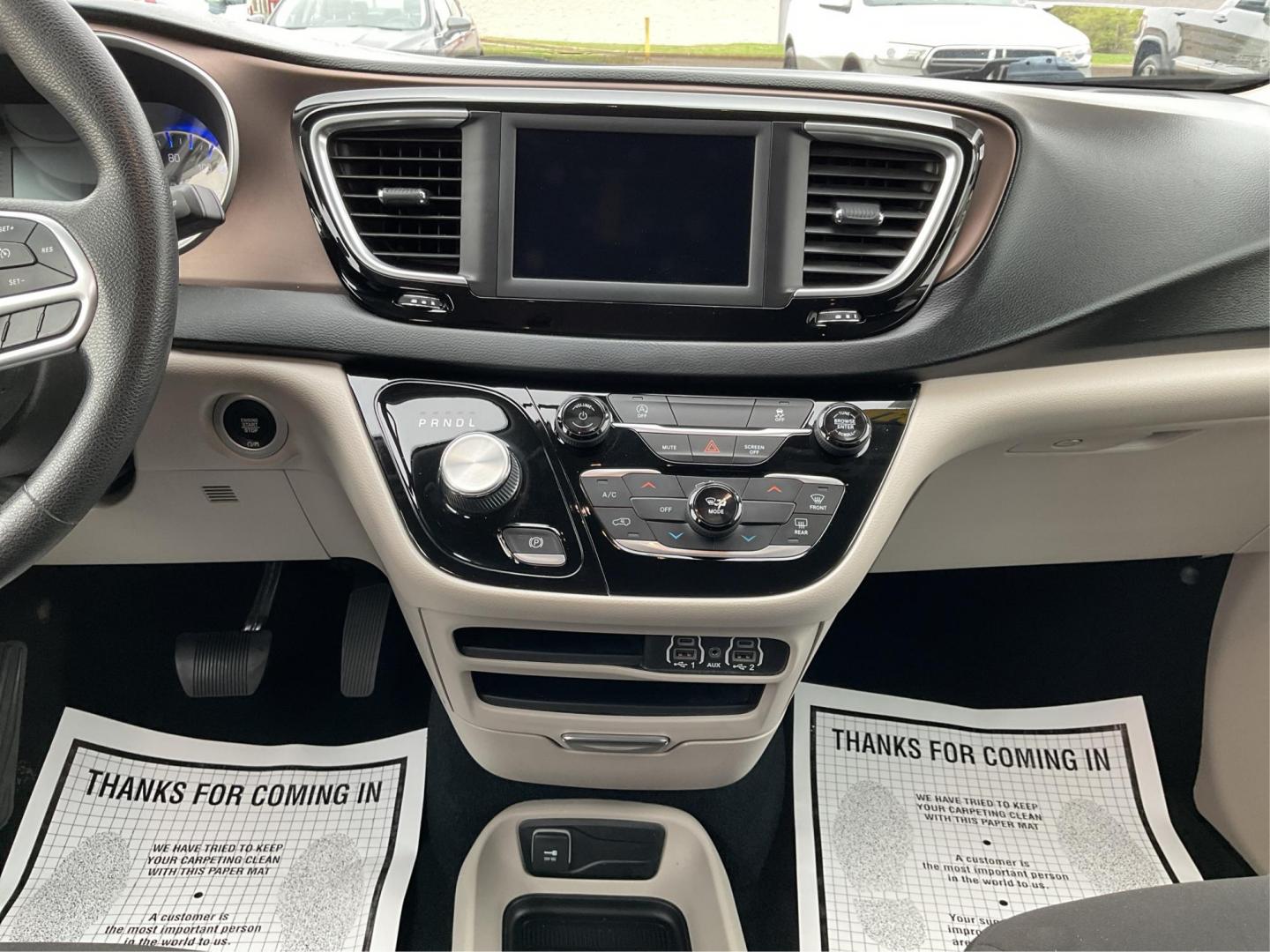 2021 Chrysler Voyager LX (2C4RC1CG2MR) with an 3.6L V-6 DOHC engine, located at 8750 N County Rd 25A, Piqua, OH, 45356, (937) 908-9800, 40.164391, -84.232513 - Photo#12