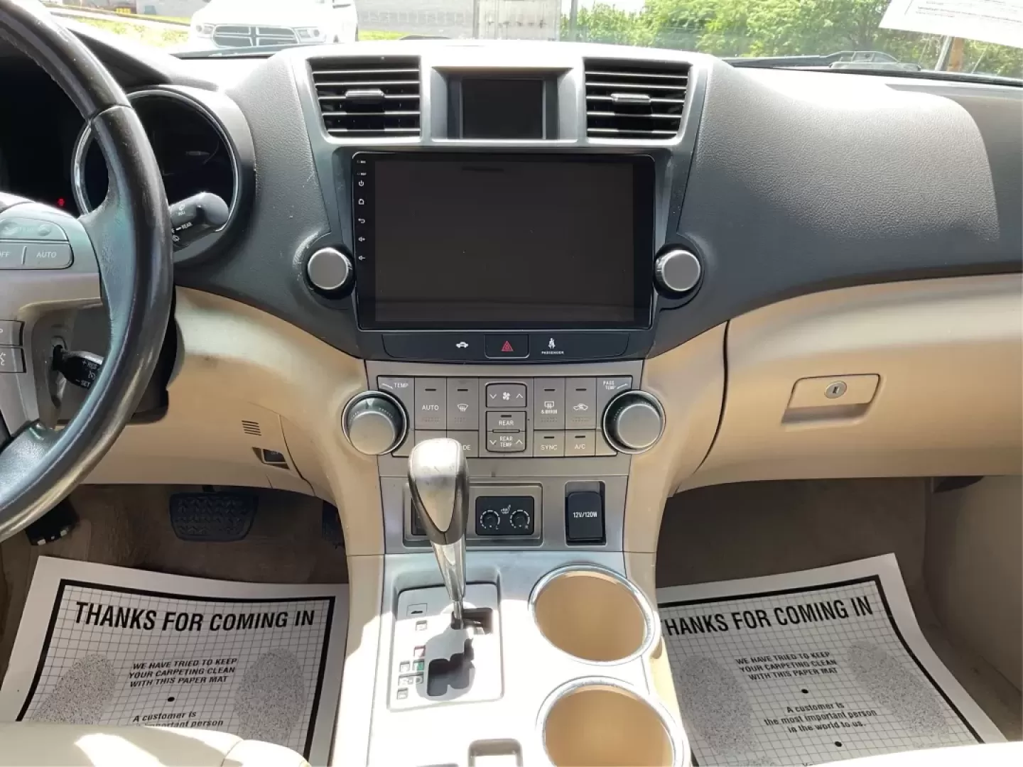 2008 Toyota Highlander Sport (JTEES43A082) with an 3.5L V-6 DOHC engine, located at 1184 Kauffman Ave, Fairborn, OH, 45324, (937) 908-9800, 39.807072, -84.030914 - ### Discover Your Next Adventure with the 2008 Toyota Highlander Sport<br /> <br /> Are you ready to elevate your family outings or weekend getaways? The 2008 Toyota Highlander Sport is the perfect companion for those who seek both comfort and capability. This SUV is designed to accommodate growing - Photo#12