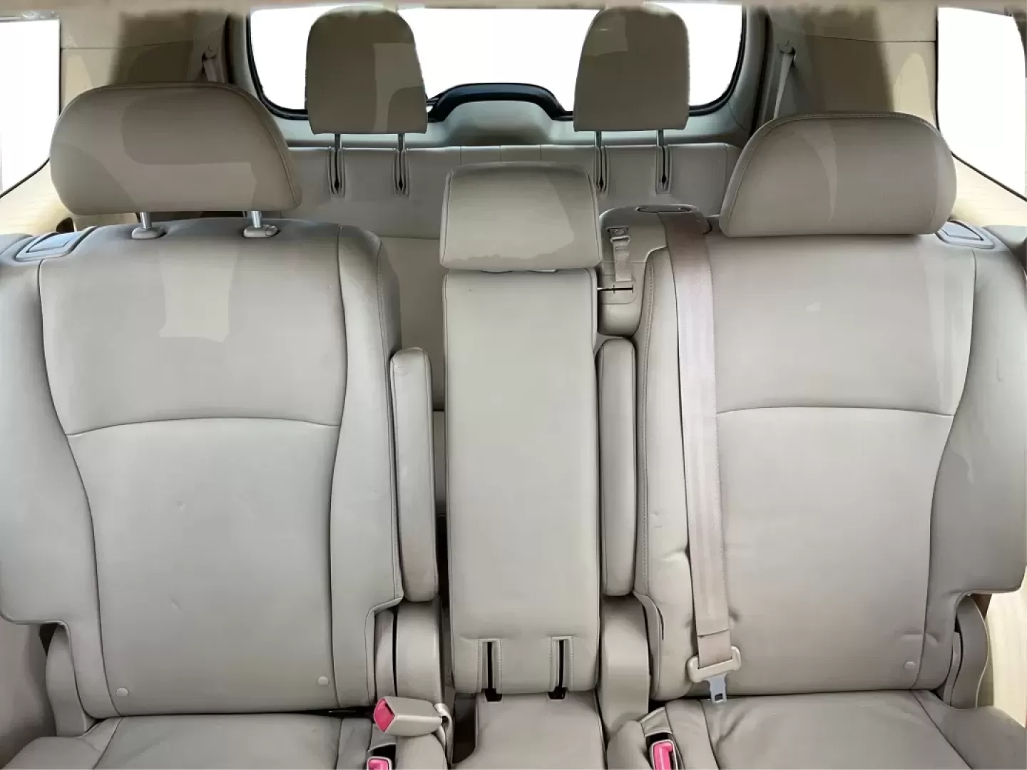 2008 Toyota Highlander Sport (JTEES43A082) with an 3.5L V-6 DOHC engine, located at 1184 Kauffman Ave, Fairborn, OH, 45324, (937) 908-9800, 39.807072, -84.030914 - ### Discover Your Next Adventure with the 2008 Toyota Highlander Sport<br /> <br /> Are you ready to elevate your family outings or weekend getaways? The 2008 Toyota Highlander Sport is the perfect companion for those who seek both comfort and capability. This SUV is designed to accommodate growing - Photo#13