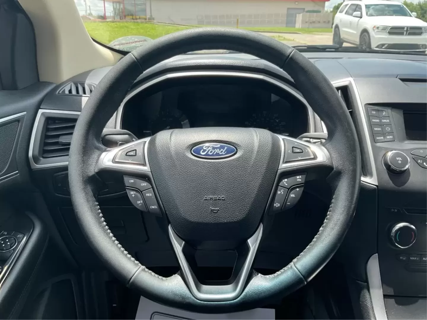 2016 Ford Edge SEL (2FMPK3J91GB) with an 3.5L V-6 DOHC engine, located at 8750 N County Rd 25A, Piqua, OH, 45356, (937) 908-9800, 40.164391, -84.232513 - **Experience the Road Ahead with the 2016 Ford Edge SEL - Your Adventure Awaits!**<br /> <br /> Are you ready for your next road trip or family outing? The 2016 Ford Edge SEL is not just a car; it's a versatile SUV that caters to your lifestyle needs, making it the perfect companion for growing fami - Photo#16