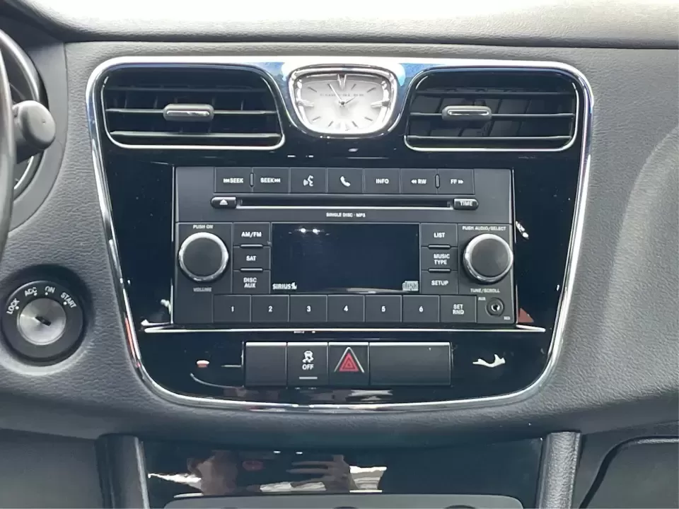 2011 Chrysler 200 Touring (1C3BC1FG5BN) with an 3.6L V6 DOHC 24V engine, 6-Speed Automatic transmission, located at 1099 N County Rd 25A , Troy, OH, 45373, (937) 908-9800, 40.057079, -84.212883 - **Discover Your Perfect Sedan for Everyday Adventures at Advantage Car and Credit in Fairborn, OH**<br /> <br /> Are you on the hunt for a reliable sedan that fits effortlessly into your everyday life? Look no further! At Advantage Car and Credit, located at 1184 Kauffman Ave, Fairborn, OH 45324, we - Photo#13