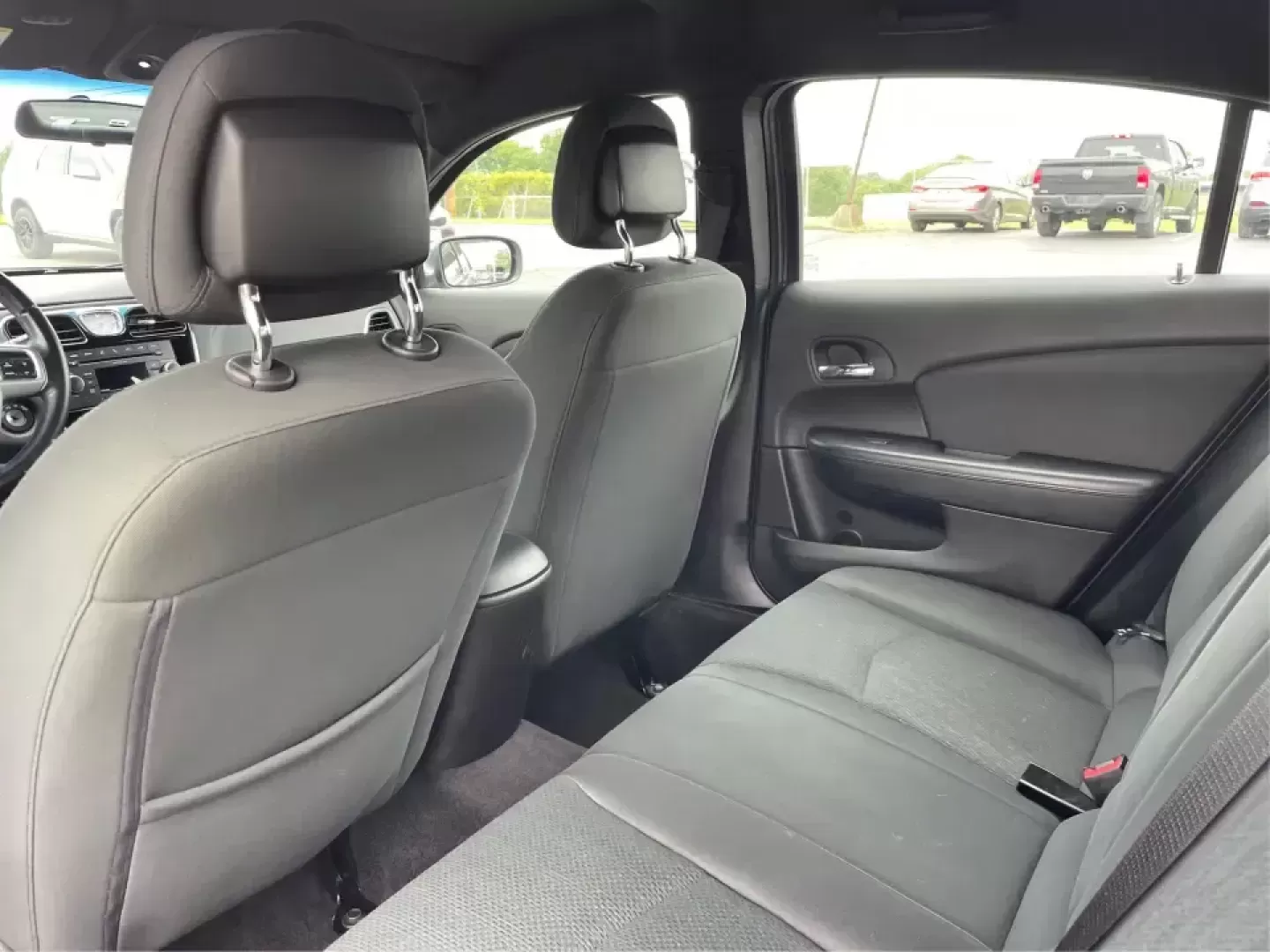 2011 Chrysler 200 Touring (1C3BC1FG5BN) with an 3.6L V6 DOHC 24V engine, 6-Speed Automatic transmission, located at 1951 S Dayton Lakeview Rd., New Carlisle, OH, 45344, (937) 908-9800, 39.890999, -84.050255 - **Discover Your Perfect Sedan for Everyday Adventures at Advantage Car and Credit in Fairborn, OH**<br /> <br /> Are you on the hunt for a reliable sedan that fits effortlessly into your everyday life? Look no further! At Advantage Car and Credit, located at 1184 Kauffman Ave, Fairborn, OH 45324, we - Photo#10