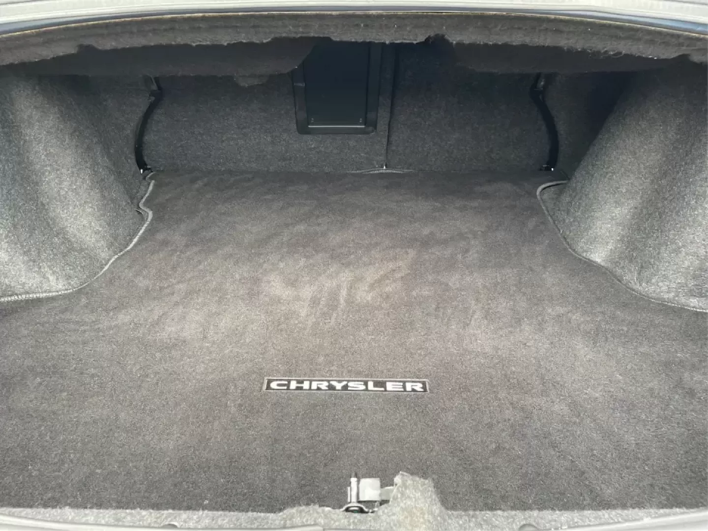 2011 Chrysler 200 Touring (1C3BC1FG5BN) with an 3.6L V6 DOHC 24V engine, 6-Speed Automatic transmission, located at 1951 S Dayton Lakeview Rd., New Carlisle, OH, 45344, (937) 908-9800, 39.890999, -84.050255 - **Discover Your Perfect Sedan for Everyday Adventures at Advantage Car and Credit in Fairborn, OH**<br /> <br /> Are you on the hunt for a reliable sedan that fits effortlessly into your everyday life? Look no further! At Advantage Car and Credit, located at 1184 Kauffman Ave, Fairborn, OH 45324, we - Photo#12