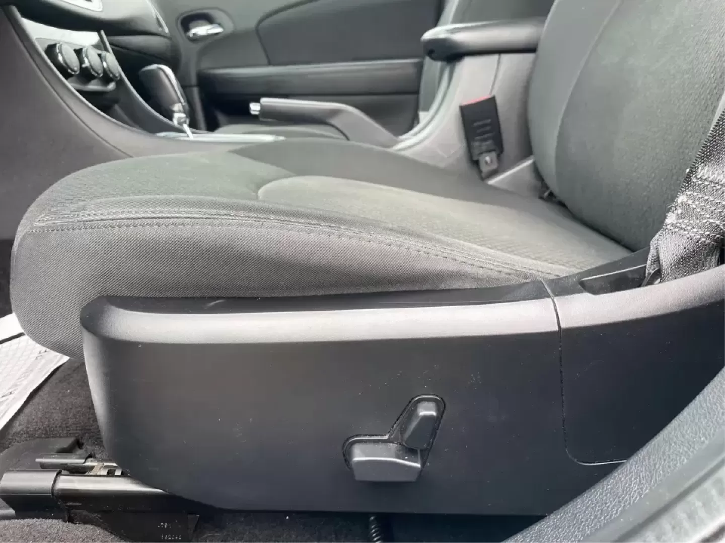 2011 Chrysler 200 Touring (1C3BC1FG5BN) with an 3.6L V6 DOHC 24V engine, 6-Speed Automatic transmission, located at 1951 S Dayton Lakeview Rd., New Carlisle, OH, 45344, (937) 908-9800, 39.890999, -84.050255 - **Discover Your Perfect Sedan for Everyday Adventures at Advantage Car and Credit in Fairborn, OH**<br /> <br /> Are you on the hunt for a reliable sedan that fits effortlessly into your everyday life? Look no further! At Advantage Car and Credit, located at 1184 Kauffman Ave, Fairborn, OH 45324, we - Photo#17