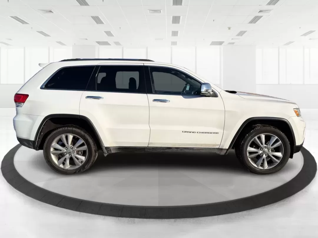 2014 Jeep Grand Cherokee Limited (1C4RJFBGXEC) with an Other engine, located at 8750 N County Rd 25A, Piqua, OH, 45356, (937) 908-9800, 40.164391, -84.232513 - **Adventure Awaits: 2014 Jeep Grand Cherokee Limited Perfect for Your Next Family Road Trip!**<br /> <br /> Are you ready to embark on your next adventure? The 2014 Jeep Grand Cherokee Limited is here to elevate your driving experience, whether you're navigating the bustling streets of Fairborn, OH - Photo#1