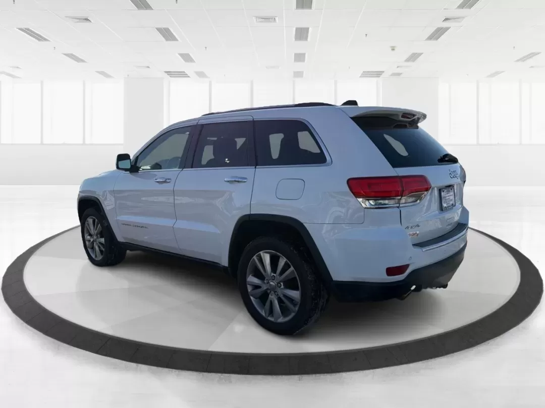 2014 Jeep Grand Cherokee Limited (1C4RJFBGXEC) with an Other engine, located at 8750 N County Rd 25A, Piqua, OH, 45356, (937) 908-9800, 40.164391, -84.232513 - **Adventure Awaits: 2014 Jeep Grand Cherokee Limited Perfect for Your Next Family Road Trip!**<br /> <br /> Are you ready to embark on your next adventure? The 2014 Jeep Grand Cherokee Limited is here to elevate your driving experience, whether you're navigating the bustling streets of Fairborn, OH - Photo#4