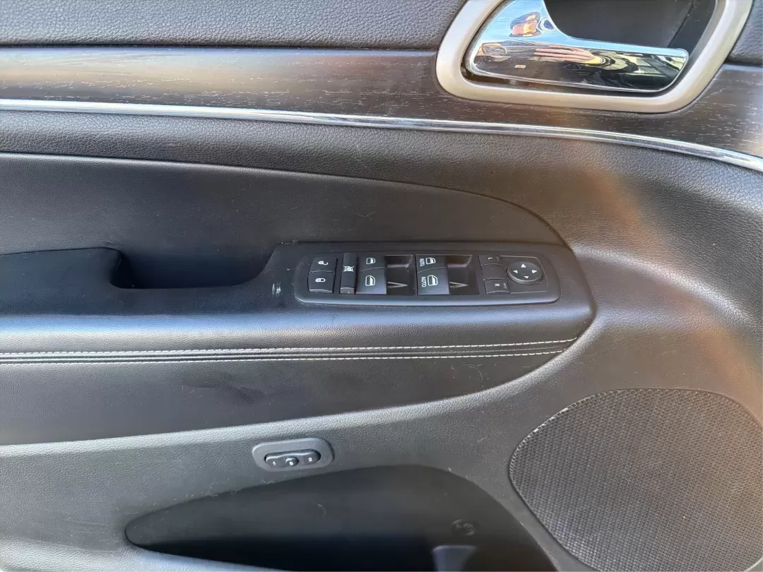 2014 Jeep Grand Cherokee Limited (1C4RJFBGXEC) with an Other engine, located at 8750 N County Rd 25A, Piqua, OH, 45356, (937) 908-9800, 40.164391, -84.232513 - **Adventure Awaits: 2014 Jeep Grand Cherokee Limited Perfect for Your Next Family Road Trip!**<br /> <br /> Are you ready to embark on your next adventure? The 2014 Jeep Grand Cherokee Limited is here to elevate your driving experience, whether you're navigating the bustling streets of Fairborn, OH - Photo#19