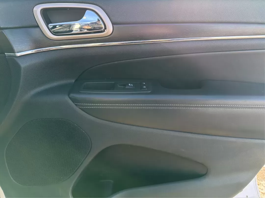 2014 Jeep Grand Cherokee Limited (1C4RJFBGXEC) with an Other engine, located at 8750 N County Rd 25A, Piqua, OH, 45356, (937) 908-9800, 40.164391, -84.232513 - **Adventure Awaits: 2014 Jeep Grand Cherokee Limited Perfect for Your Next Family Road Trip!**<br /> <br /> Are you ready to embark on your next adventure? The 2014 Jeep Grand Cherokee Limited is here to elevate your driving experience, whether you're navigating the bustling streets of Fairborn, OH - Photo#20