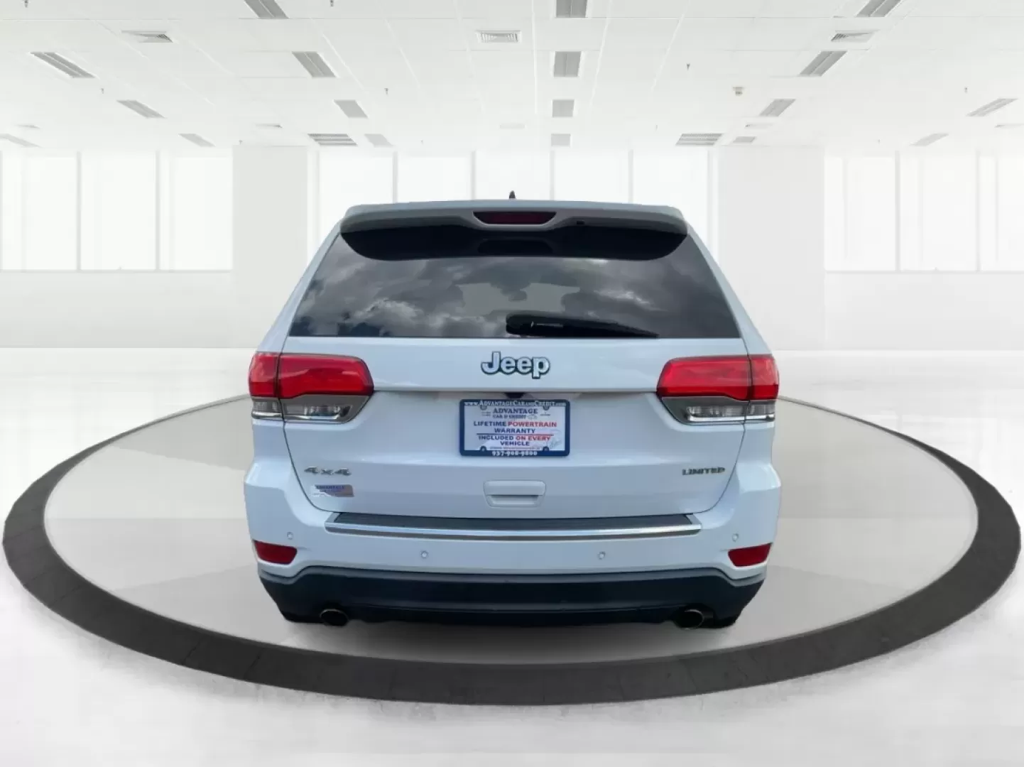 2014 Jeep Grand Cherokee Limited (1C4RJFBGXEC) with an Other engine, located at 1099 N County Rd 25A , Troy, OH, 45373, (937) 908-9800, 40.057079, -84.212883 - **Adventure Awaits: 2014 Jeep Grand Cherokee Limited Perfect for Your Next Family Road Trip!**<br /> <br /> Are you ready to embark on your next adventure? The 2014 Jeep Grand Cherokee Limited is here to elevate your driving experience, whether you're navigating the bustling streets of Fairborn, OH - Photo#3