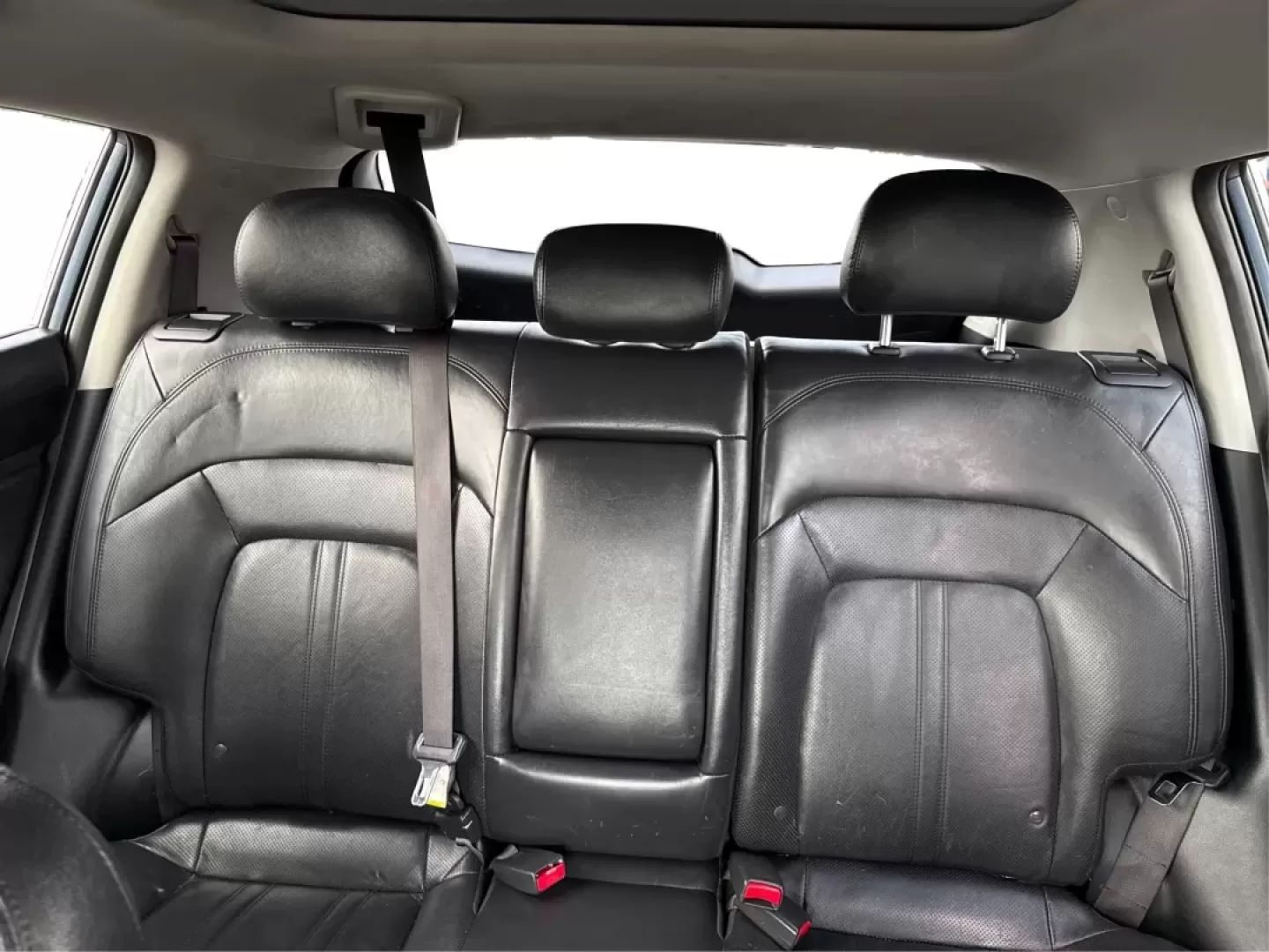 2013 Kia Sportage EX (KNDPCCA25D7) with an 2.4L I-4 DOHC engine, located at 1099 N County Rd 25A , Troy, OH, 45373, (937) 908-9800, 40.057079, -84.212883 - **Elevate Your Adventures with the 2013 Kia Sportage EX - Perfect for Every Journey!**<br /> <br /> Are you ready to take your daily commutes and weekend getaways to the next level? Look no further than this 2013 Kia Sportage EX, available now at Advantage Car and Credit in Fairborn, OH. This versat - Photo#14