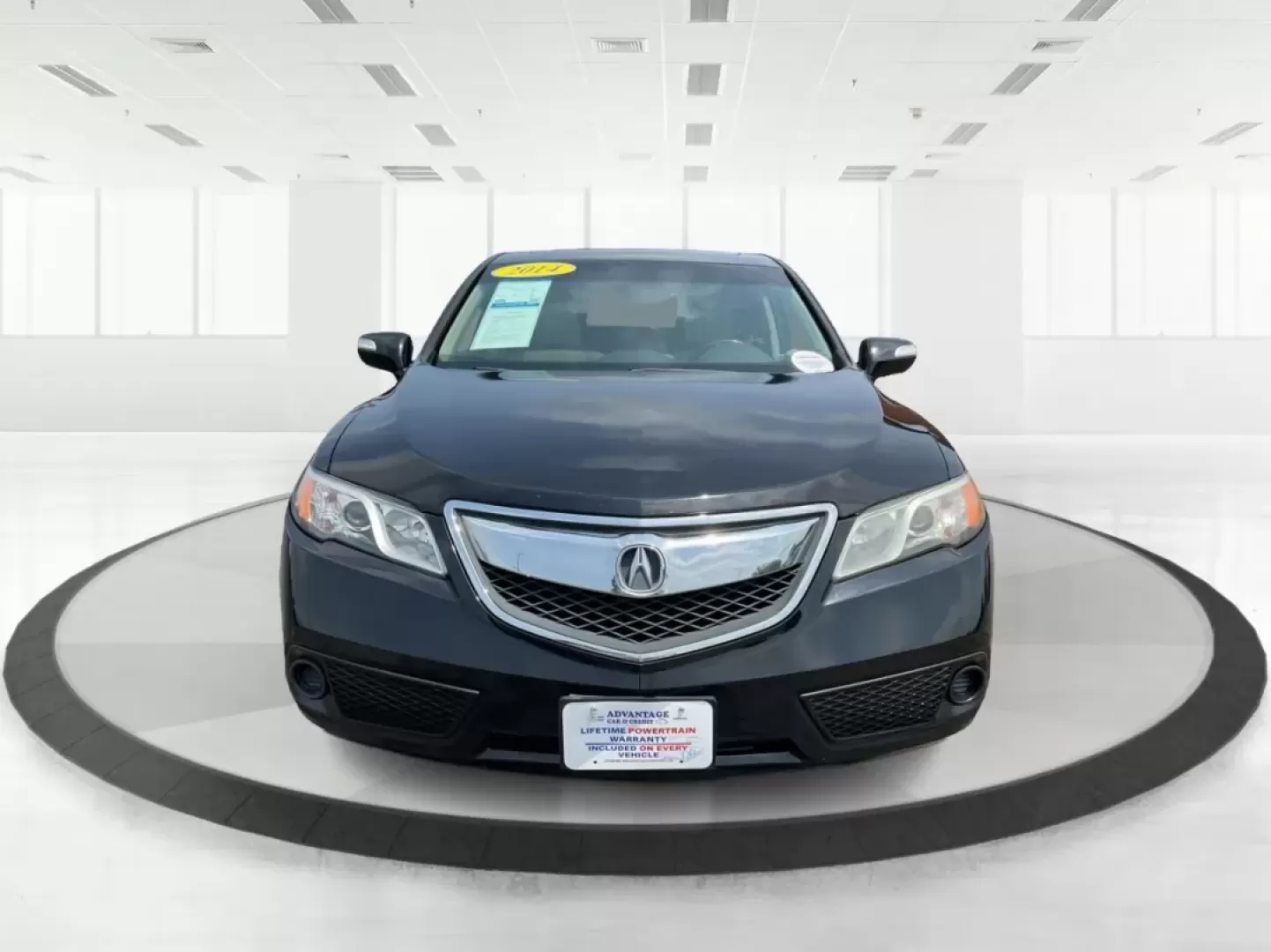 2014 Acura RDX Base (5J8TB3H39EL) with an Other engine, located at 1230 East Main St, Xenia, OH, 45385, (937) 908-9800, 39.688026, -83.910172 - Unleash the perfect blend of comfort and versatility with the 2014 Acura RDX, a crossover that caters to both your daily grind and weekend adventures. Whether you're a growing family seeking spaciousness, a commuter looking for reliability, or a weekend warrior ready for road trips, this vehicle has - Photo#7