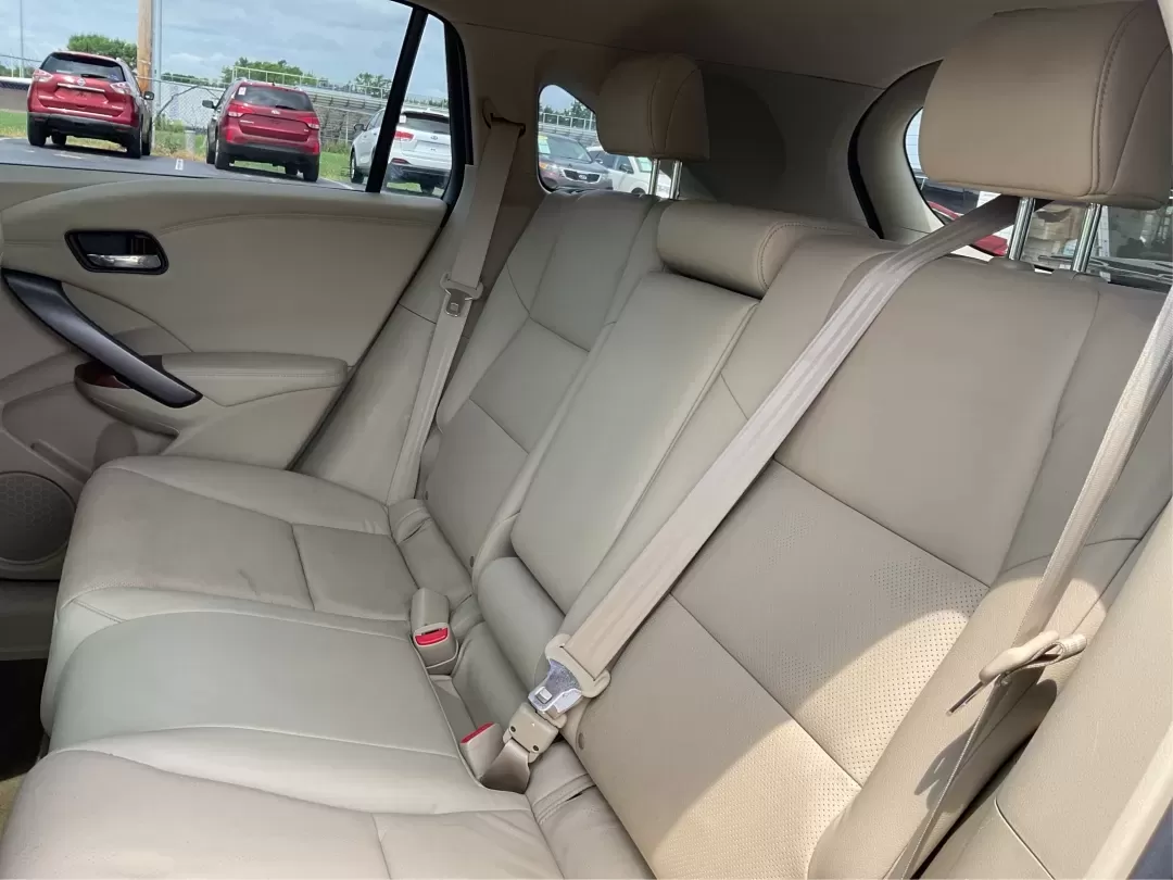 2014 Acura RDX Base (5J8TB3H39EL) with an Other engine, located at 880 E. National Road, Vandalia, OH, 45377, (937) 908-9800, 39.891918, -84.183594 - Unleash the perfect blend of comfort and versatility with the 2014 Acura RDX, a crossover that caters to both your daily grind and weekend adventures. Whether you're a growing family seeking spaciousness, a commuter looking for reliability, or a weekend warrior ready for road trips, this vehicle has - Photo#10