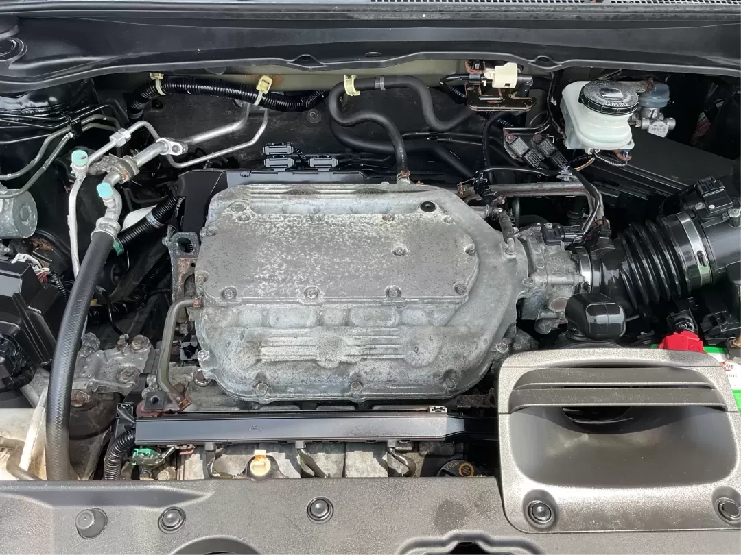 2014 Acura RDX Base (5J8TB3H39EL) with an Other engine, located at 880 E. National Road, Vandalia, OH, 45377, (937) 908-9800, 39.891918, -84.183594 - Unleash the perfect blend of comfort and versatility with the 2014 Acura RDX, a crossover that caters to both your daily grind and weekend adventures. Whether you're a growing family seeking spaciousness, a commuter looking for reliability, or a weekend warrior ready for road trips, this vehicle has - Photo#11