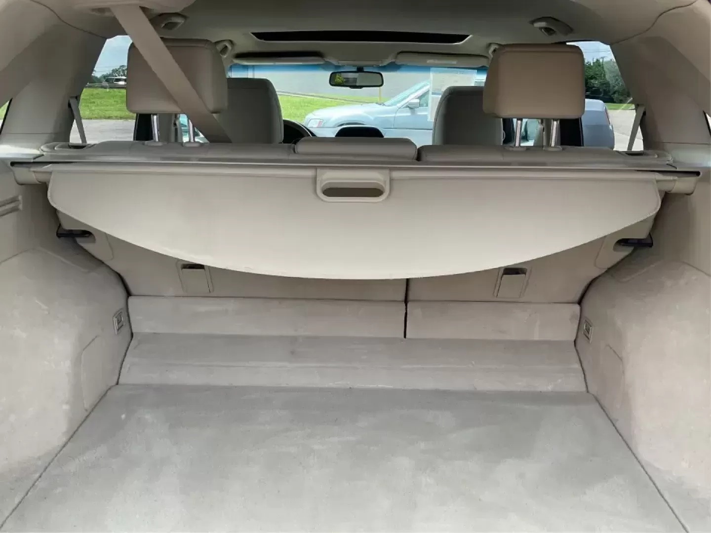 2014 Acura RDX 6-Spd AT (5J8TB3H39EL) with an 2.3L L4 DOHC 16V engine, 6-Speed Automatic transmission, located at 880 E. National Road, Vandalia, OH, 45377, (937) 908-9800, 39.891918, -84.183594 - Picture your next week: weekday commutes up I75, a quick run to the Dayton International Airport area, and a Saturday escape to Taylorsville MetroPark with room for gear, groceries, and friends. This 2014 Acura RDX Base in sleek Black is a smart fit for drivers who want upscale comfort in a practica - Photo#12