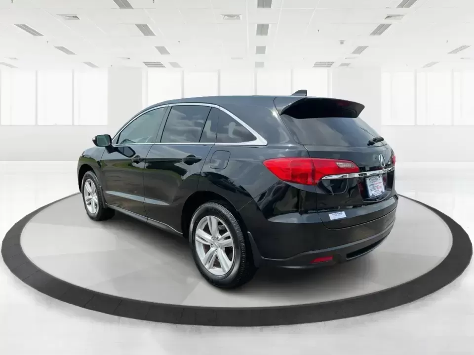 2014 Acura RDX Base (5J8TB3H39EL) with an 2.3L L4 DOHC 16V engine, 6-Speed Automatic transmission, located at 401 Woodman Dr, Riverside, OH, 45431, (937) 908-9800, 39.760899, -84.123421 - Unleash the perfect blend of comfort and versatility with the 2014 Acura RDX, a crossover that caters to both your daily grind and weekend adventures. Whether you're a growing family seeking spaciousness, a commuter looking for reliability, or a weekend warrior ready for road trips, this vehicle has - Photo#4
