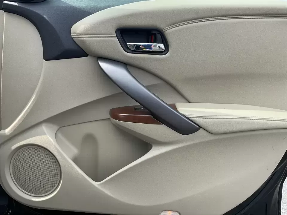 2014 Acura RDX Base (5J8TB3H39EL) with an 2.3L L4 DOHC 16V engine, 6-Speed Automatic transmission, located at 401 Woodman Dr, Riverside, OH, 45431, (937) 908-9800, 39.760899, -84.123421 - Unleash the perfect blend of comfort and versatility with the 2014 Acura RDX, a crossover that caters to both your daily grind and weekend adventures. Whether you're a growing family seeking spaciousness, a commuter looking for reliability, or a weekend warrior ready for road trips, this vehicle has - Photo#19