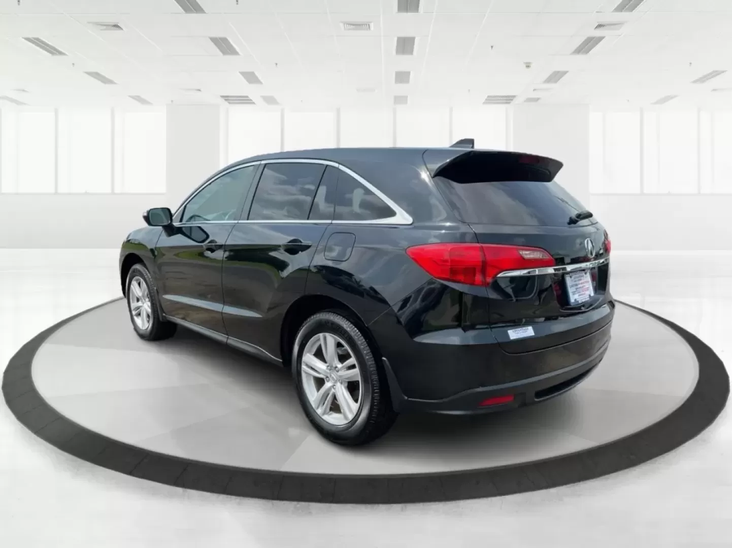 2014 Acura RDX Base (5J8TB3H39EL) with an Other engine, located at 8750 N County Rd 25A, Piqua, OH, 45356, (937) 908-9800, 40.164391, -84.232513 - Unleash the perfect blend of comfort and versatility with the 2014 Acura RDX, a crossover that caters to both your daily grind and weekend adventures. Whether you're a growing family seeking spaciousness, a commuter looking for reliability, or a weekend warrior ready for road trips, this vehicle has - Photo#4