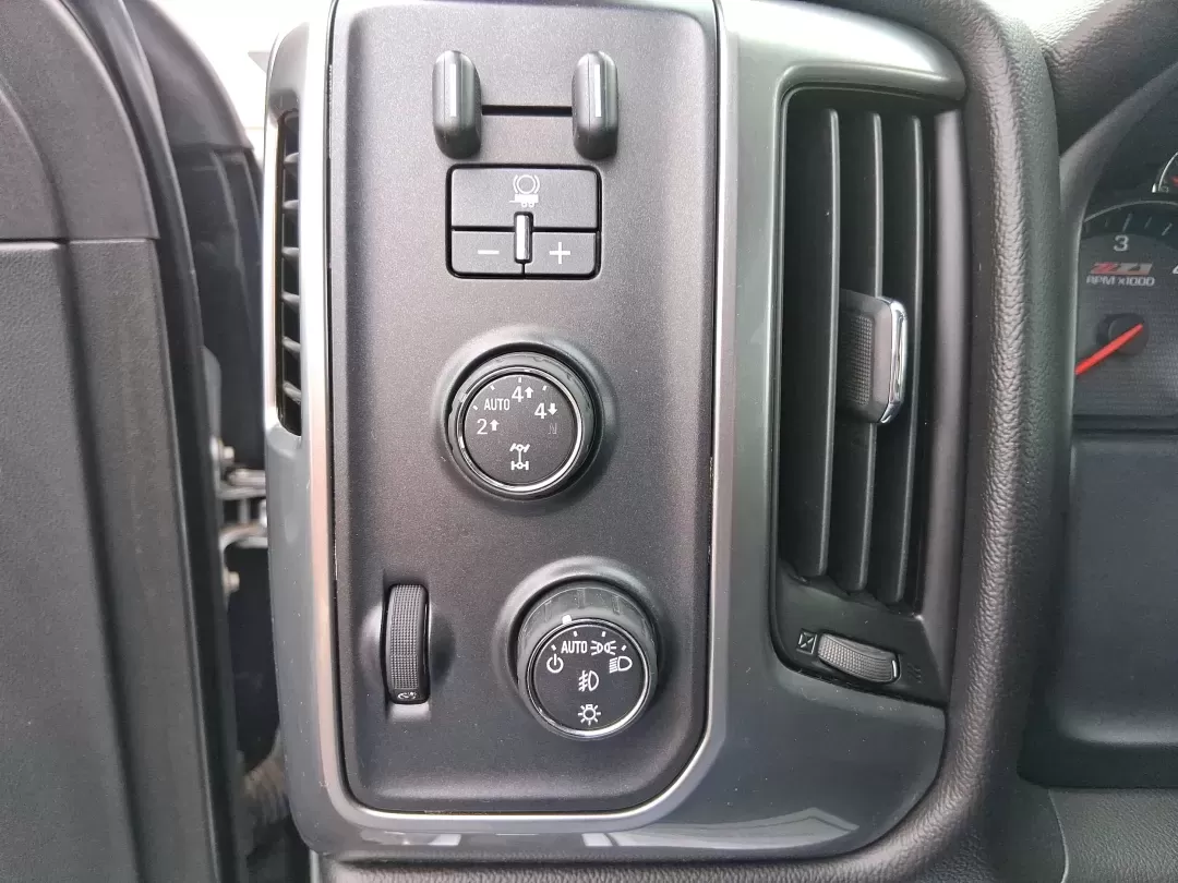 2015 Silver Chevrolet Silverado 1500 LT Double Cab 4WD (1GCVKREC6FZ) with an 5.3L V8 OHV 16V engine, 6-Speed Automatic transmission, located at 1951 S Dayton Lakeview Rd., New Carlisle, OH, 45344, (937) 908-9800, 39.890999, -84.050255 - Picture your next weekend: you've got a project list to tackle, a trailer to hook up, and a quick escape planned after work-maybe a run out toward Springfield or a backroad cruise near the Mad River. If you need a truck that fits real life in Clark County, this **2015 Chevrolet Silverado 1500 LT Dou - Photo#16