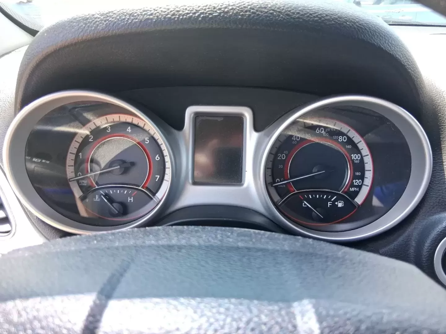 2011 White Gold Dodge Journey Mainstreet (3D4PG1FG9BT) with an 3.6L V6 DOHC 24V engine, 6-Speed Automatic transmission, located at 4508 South Dixie Dr, Moraine, OH, 45439, (937) 908-9800, 39.689976, -84.218452 - Are you in search of a versatile SUV that fits seamlessly into your active lifestyle? Look no further than this 2011 Dodge Journey Mainstreet, available now at Advantage Car and Credit - Moraine, located at 4508 South Dixie Dr, Moraine, OH 45439. This spacious and well-equipped SUV is not just a veh - Photo#15