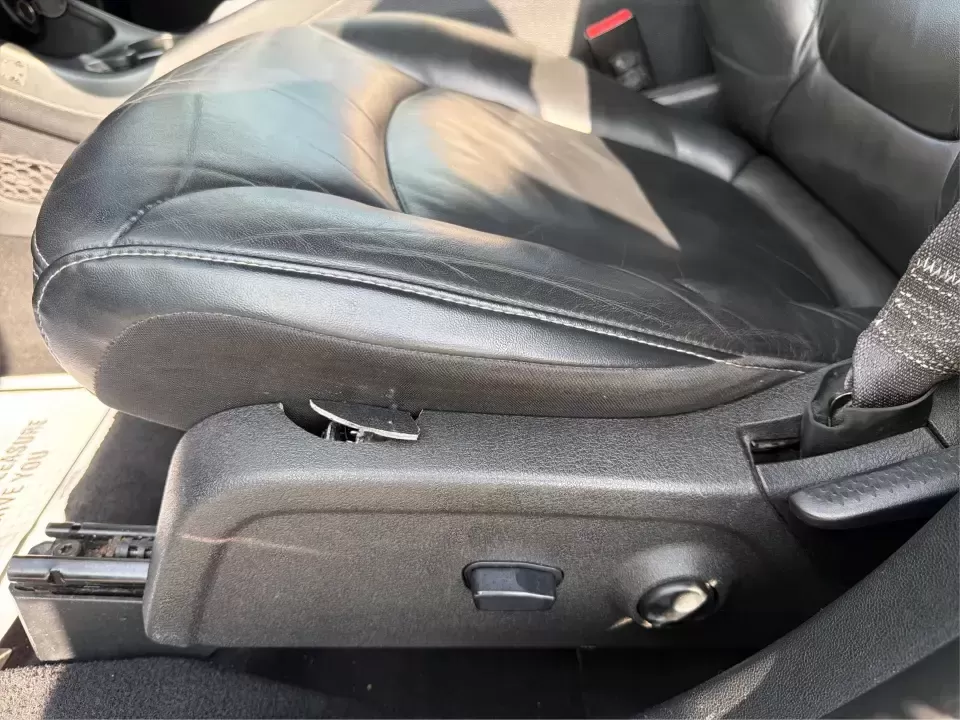 2015 Billet Silver Metallic CC Dodge Journey SXT (3C4PDCBG3FT) with an 3.6L V6 DOHC 24V engine, 6-Speed Automatic transmission, located at 8750 N County Rd 25A, Piqua, OH, 45356, (937) 908-9800, 40.164391, -84.232513 - Pack up the kids, cue up a road-trip playlist, and point the GPS toward your next weekend getaway-this 2015 Dodge Journey SXT is the kind of roomy, comfortable SUV that fits real life in West Central Ohio. Whether you're commuting up I75, running errands along N County Rd 25A, or heading toward down- Photo#18