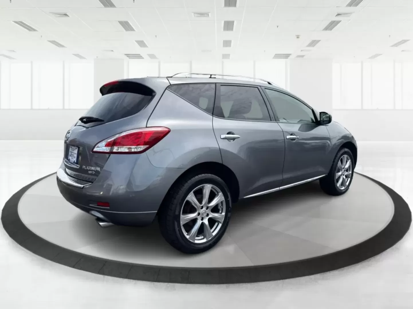 2014 Nissan Murano LE (JN8AZ1MW3EW) with an 3.5L V-6 DOHC engine, located at 1099 N County Rd 25A , Troy, OH, 45373, (937) 908-9800, 40.057079, -84.212883 - **Discover Your Next Adventure in Comfort and Style with the 2014 Nissan Murano LE at Advantage Car and Credit - Troy!**<br /> <br /> Are you in search of a versatile vehicle that can seamlessly transition from daily commutes to weekend adventures? Look no further! The 2014 Nissan Murano LE is desig - Photo#2